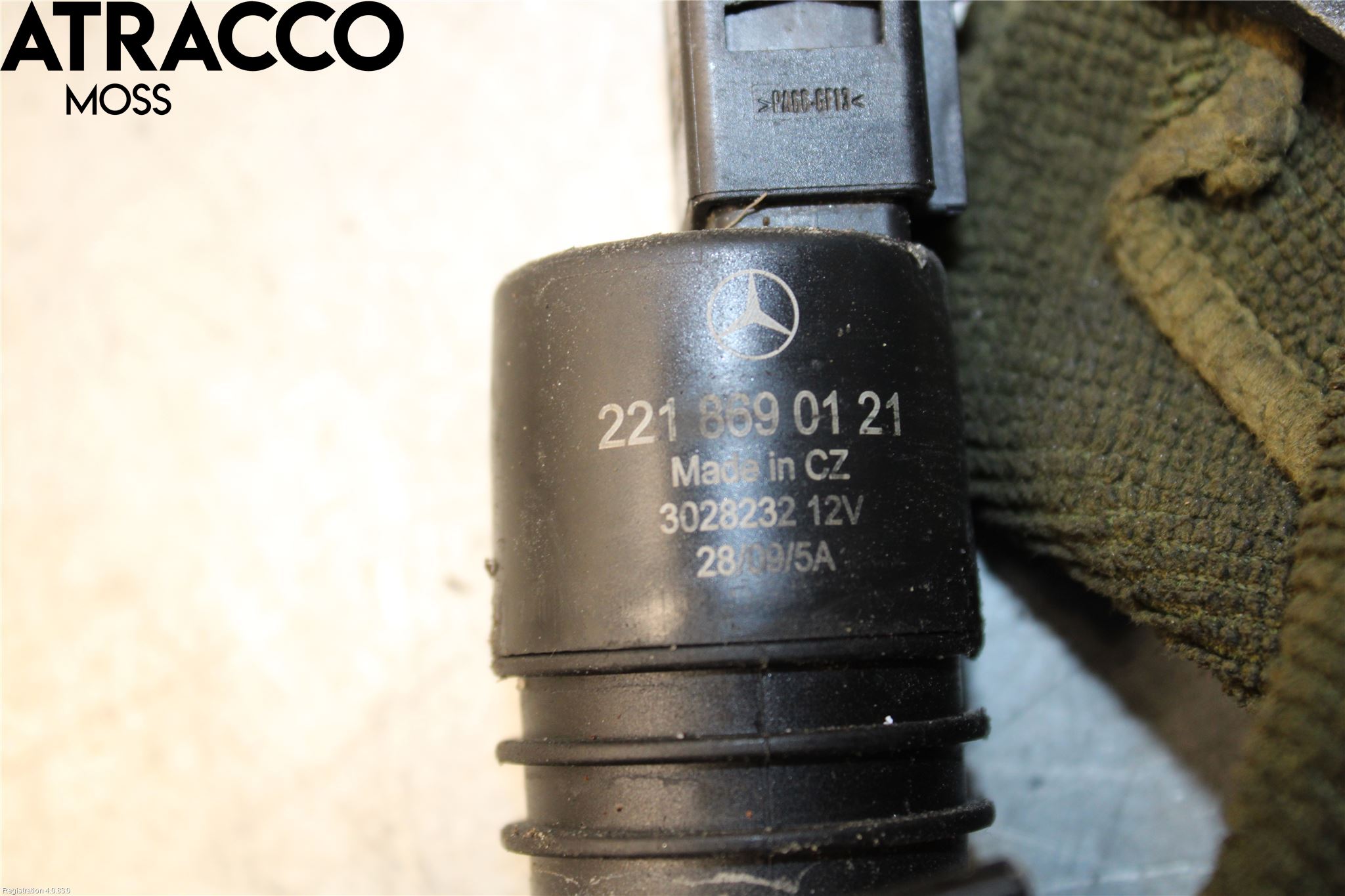 Mercedes-Benz MB E-KLASS (W212) 09-16 Spolarpump Vindruta