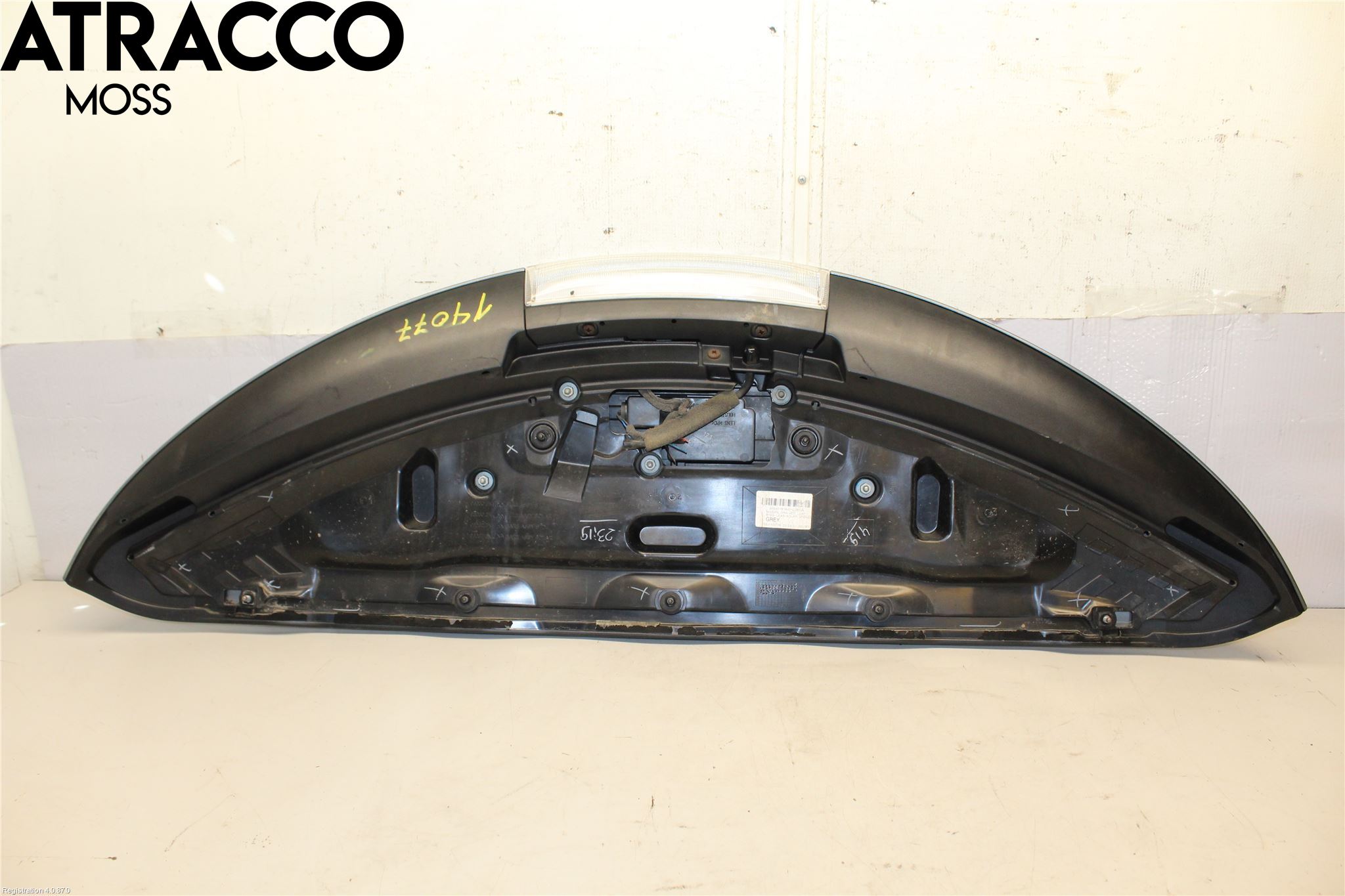 Nissan LEAF 11-17 Spoiler Bak