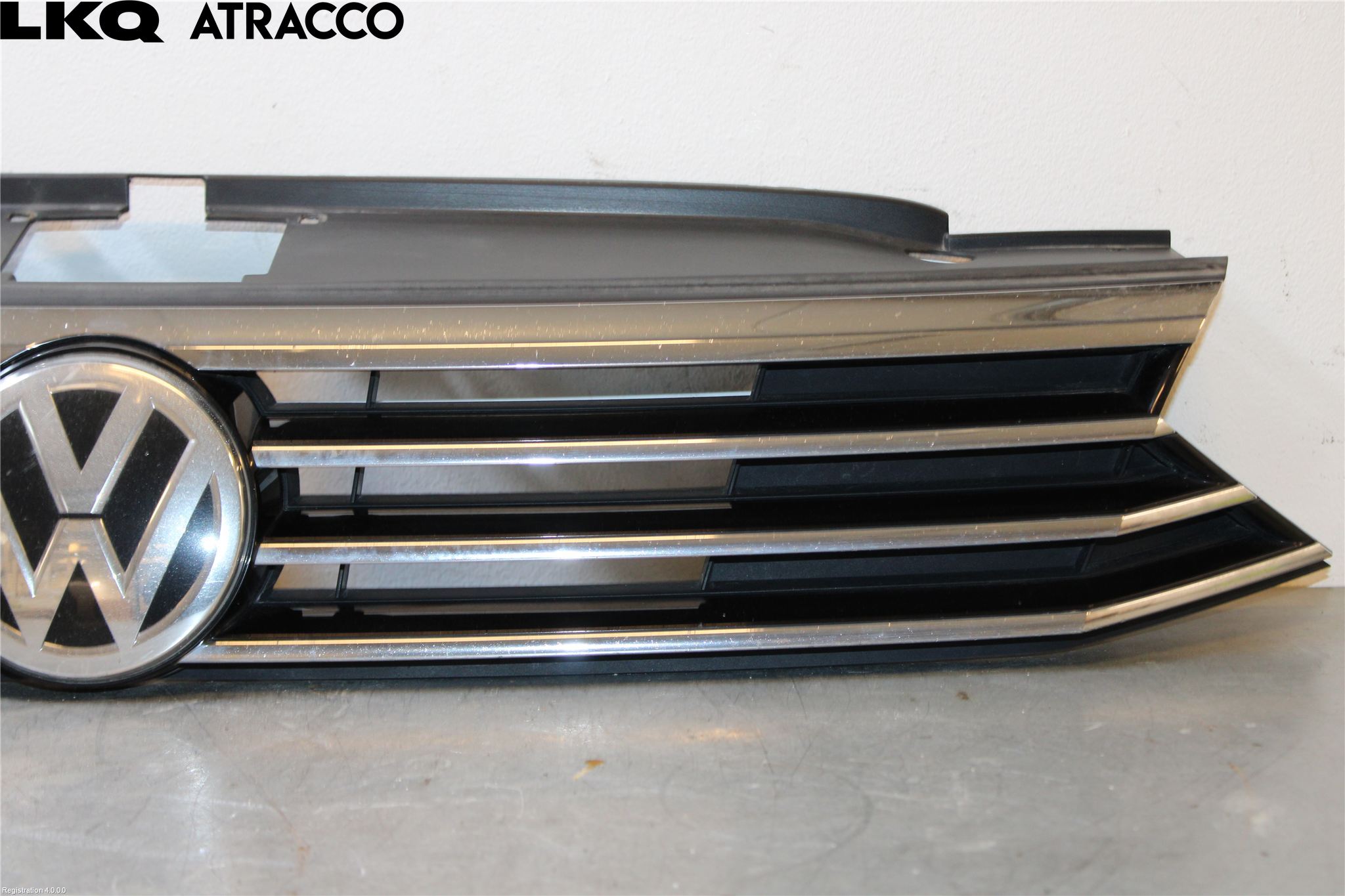 Volkswagen VW PASSAT 15-19 Grill Komp