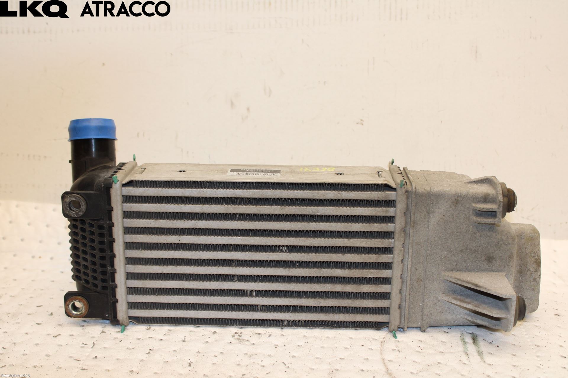 Toyota AURIS 10-12 Laddluft-Intercooler Kyl