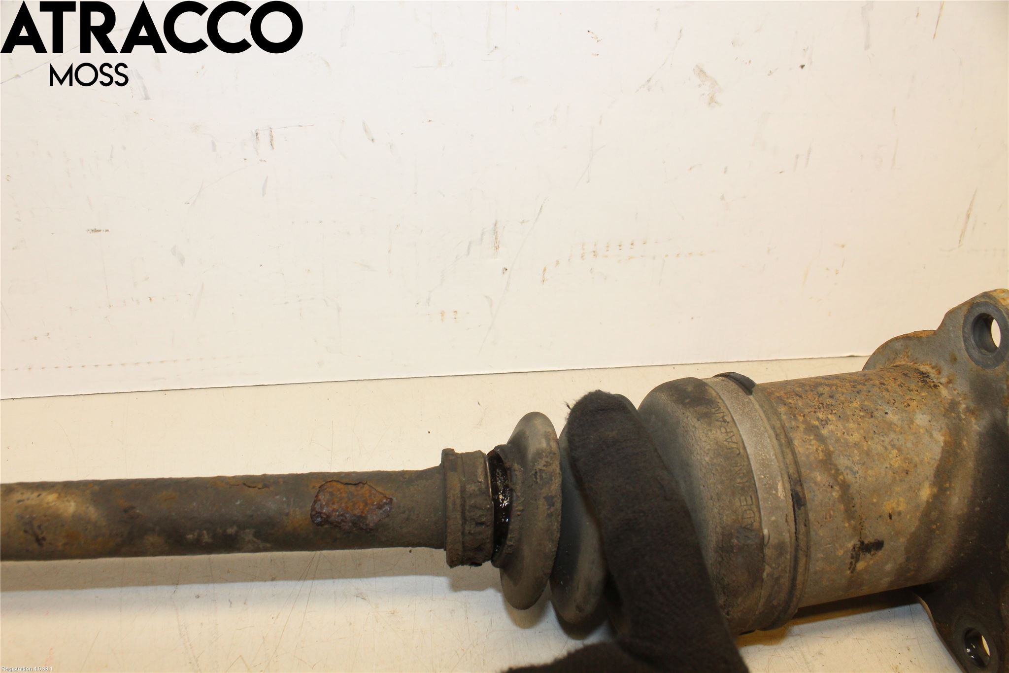 Suzuki SX4 S-CROSS 14-21 Drivaxel Bak Vänster