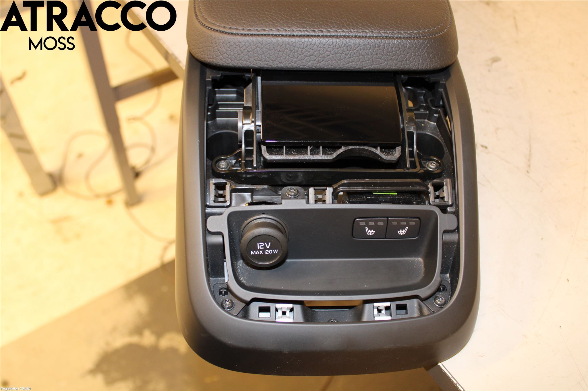 Volvo V60 19- Instrumentkonsoll Mitt