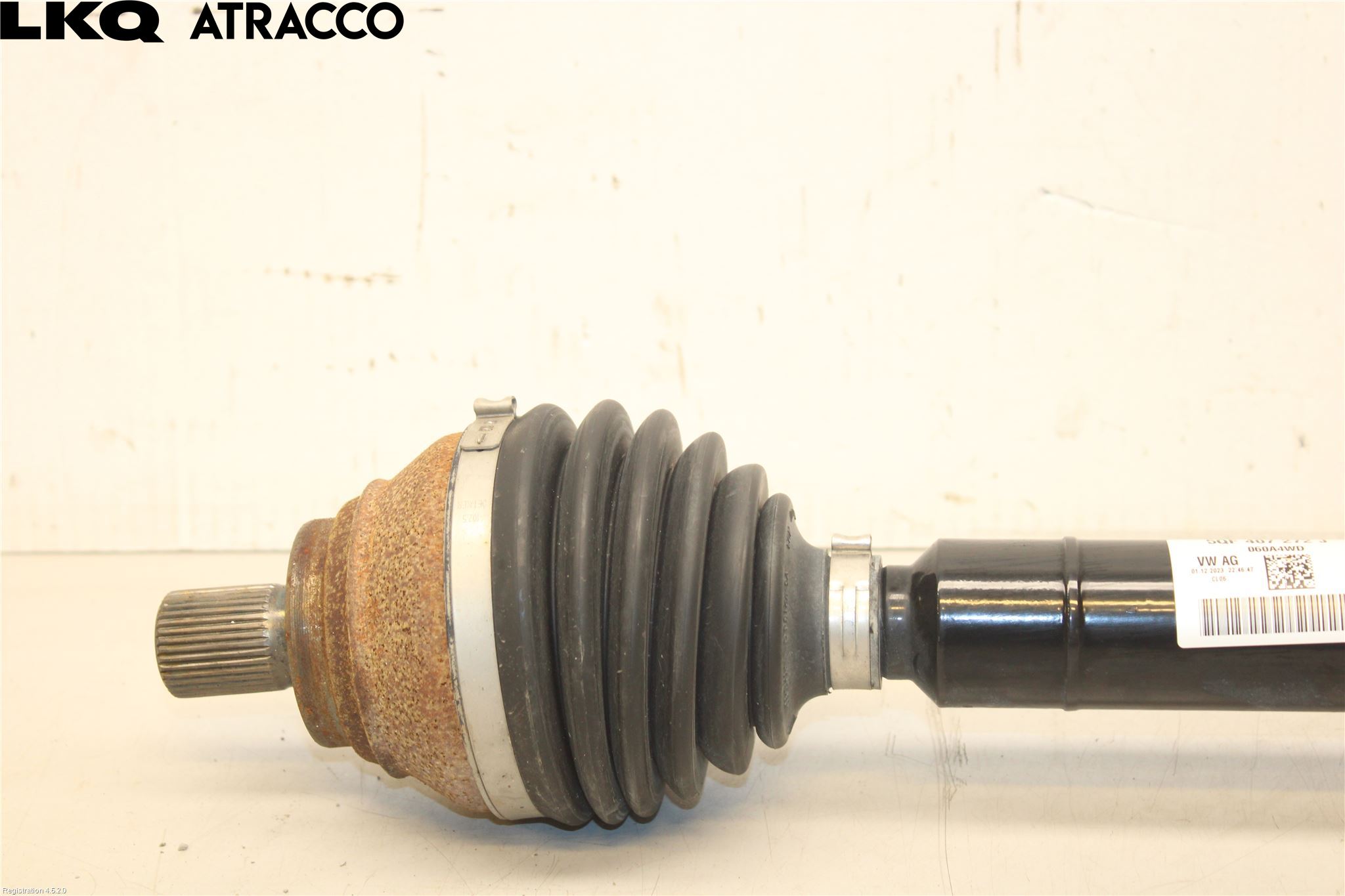 Volkswagen VW CADDY 21- Drivaxel Fram Höger