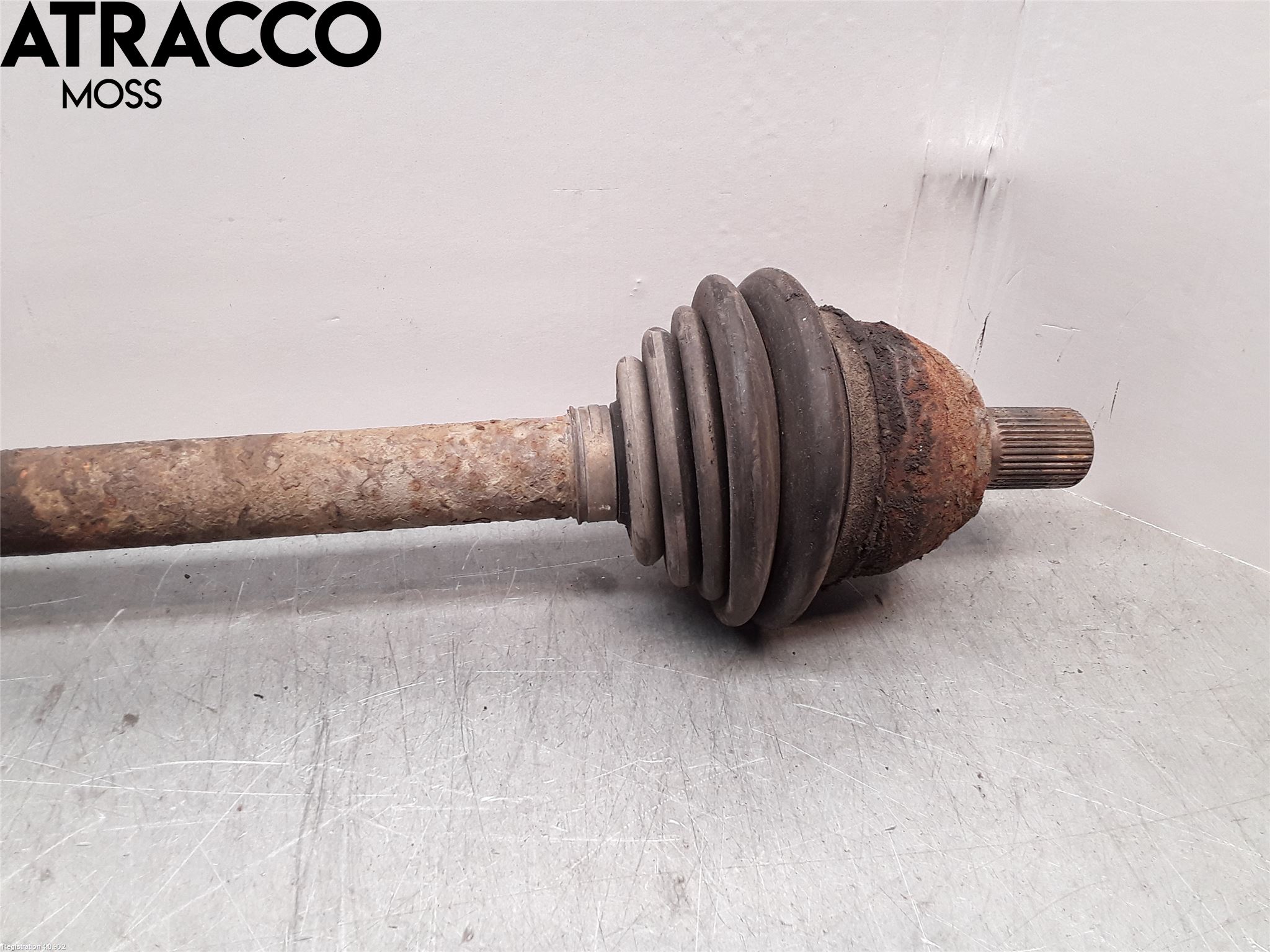 Volvo V50 04-07 Drivaxel Bak Höger