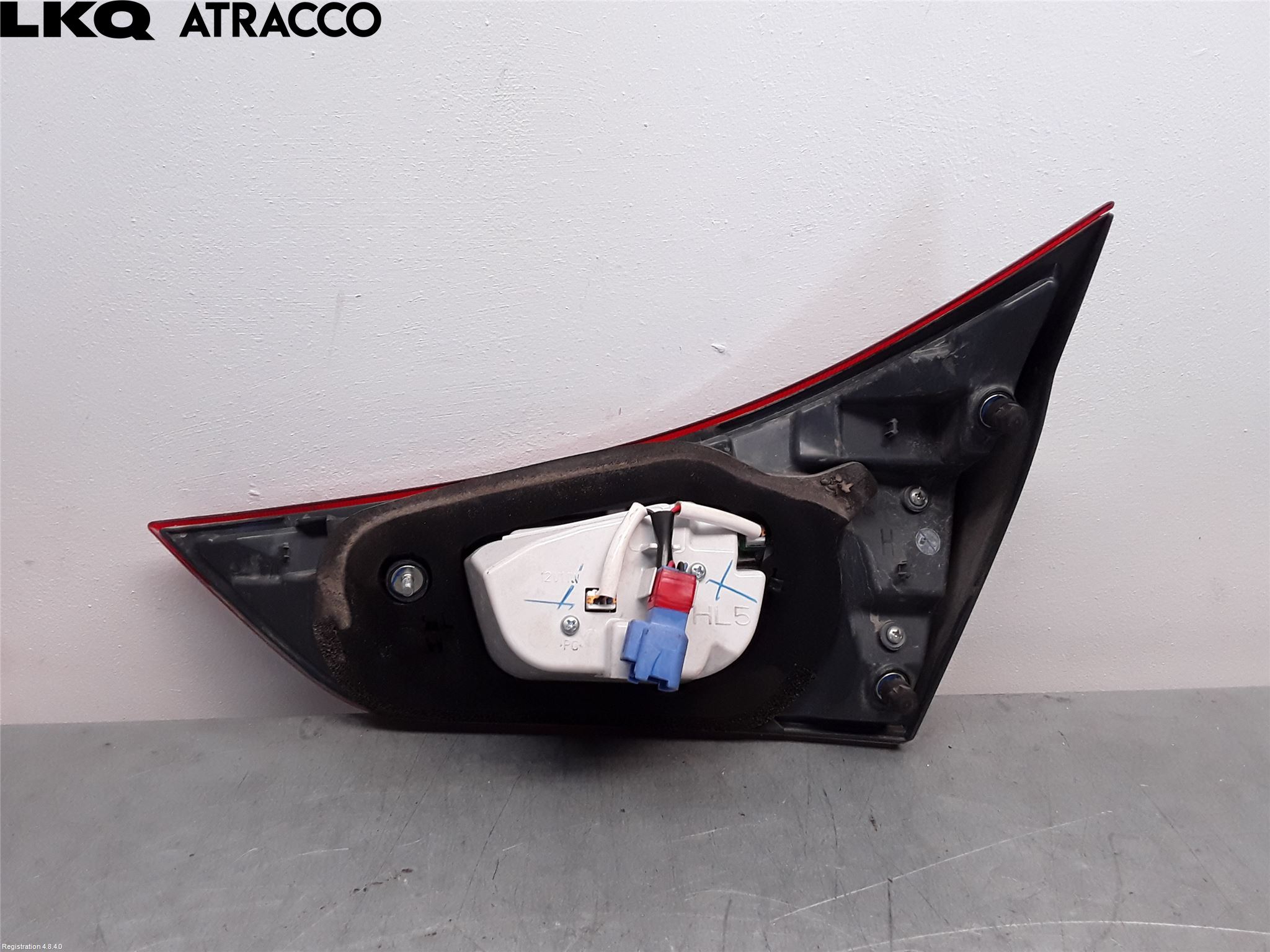 Toyota AURIS 13-19 Bakljus Lucka Hö
