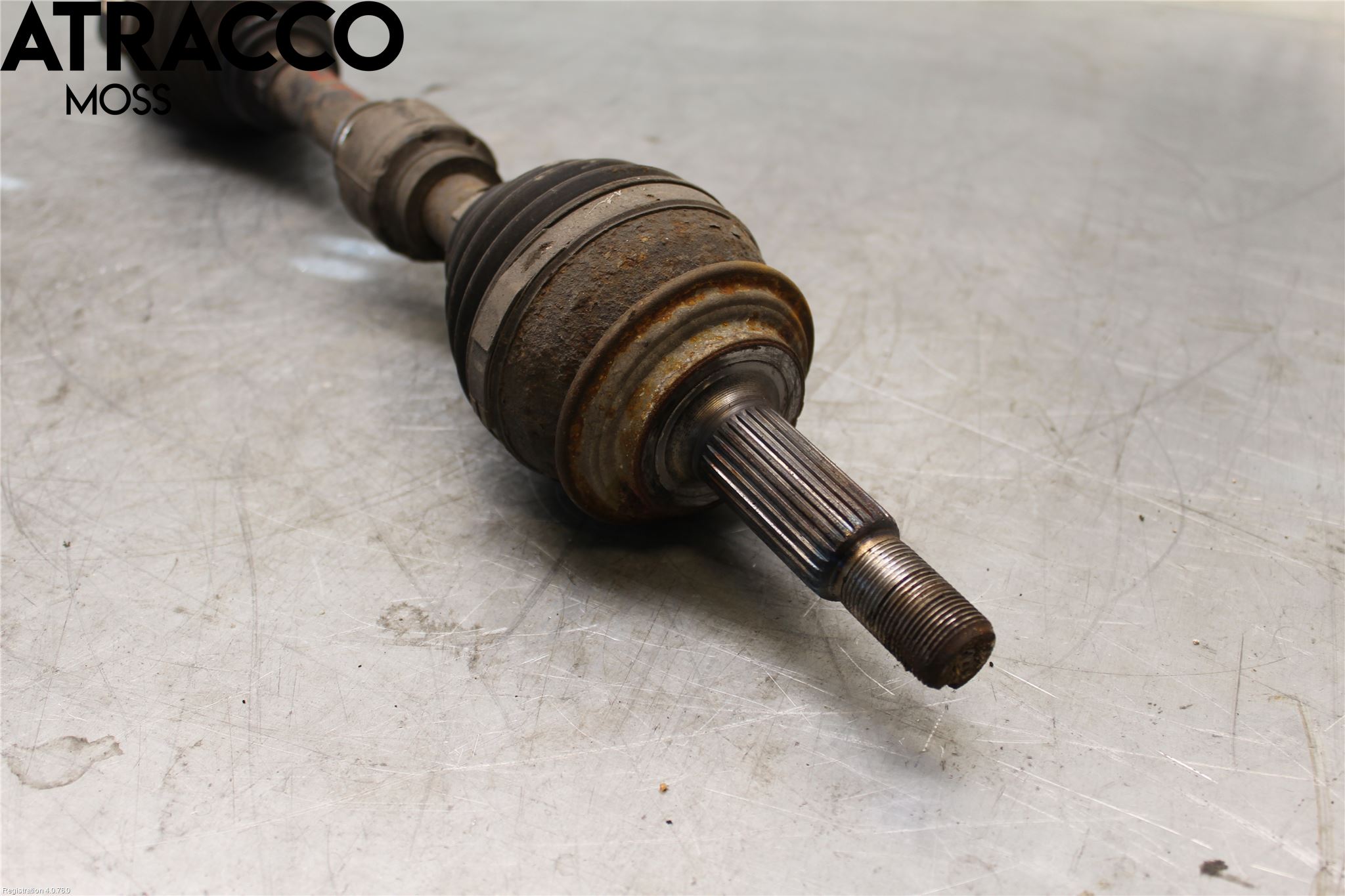 Toyota PRIUS+ ZVW40 12-20 Drivaxel Fram Vänster