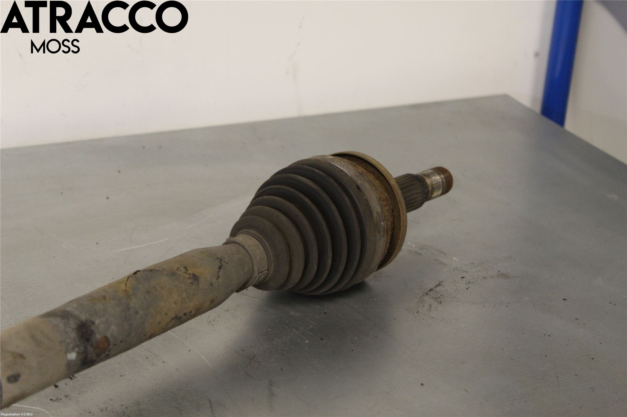 Toyota AVENSIS 09-15 Drivaxel Fram Höger