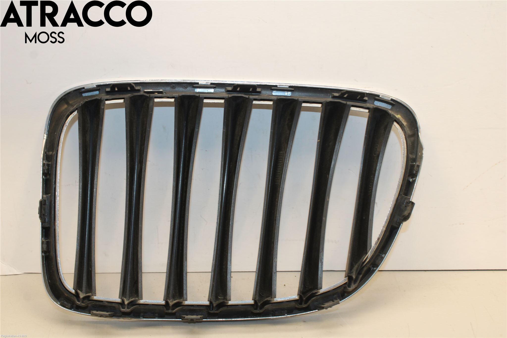 BMW X1 E84 10-15 Grilldel Höger