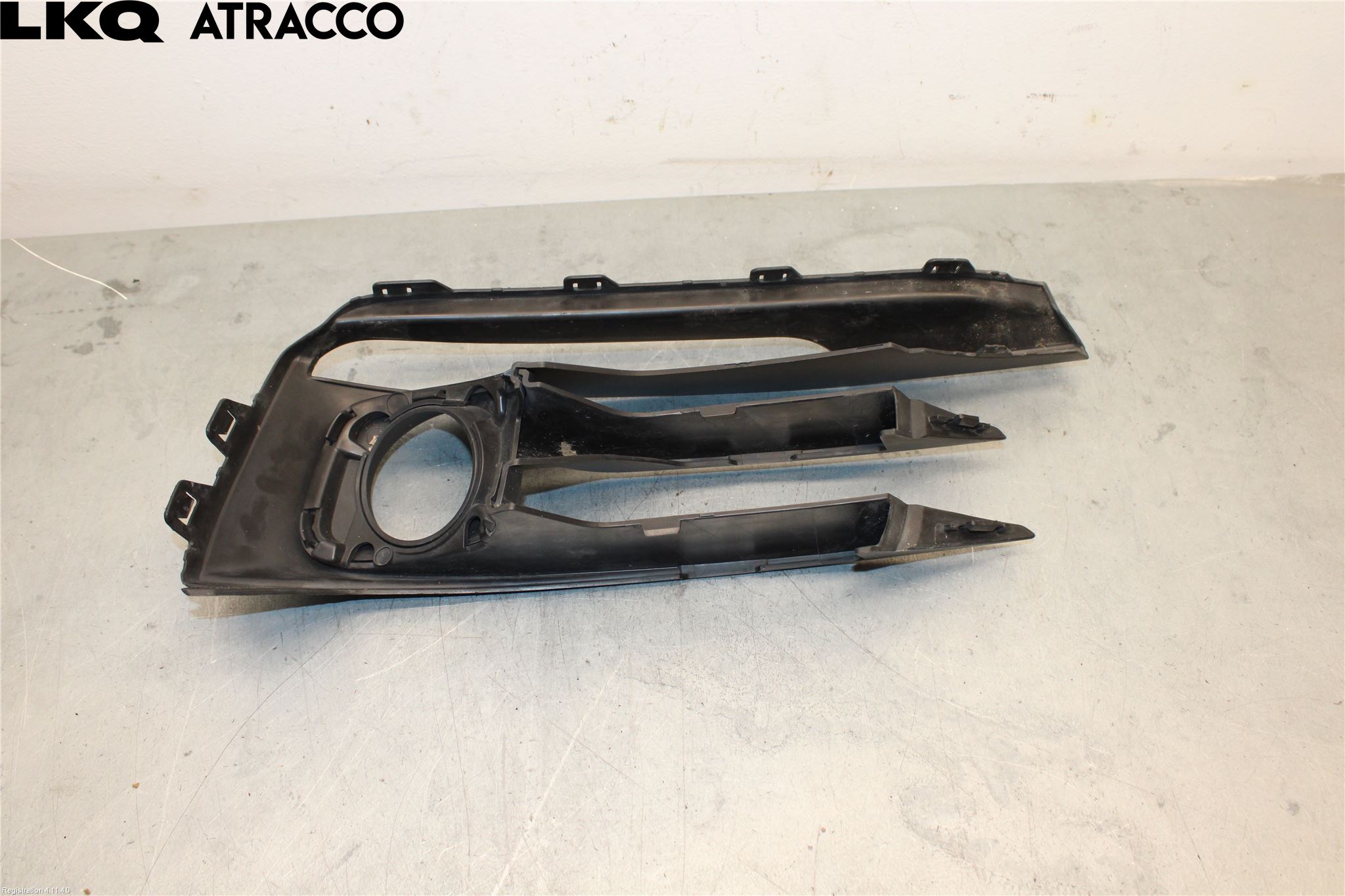 Porsche PANAMERA 09- Dimljussarg Fram