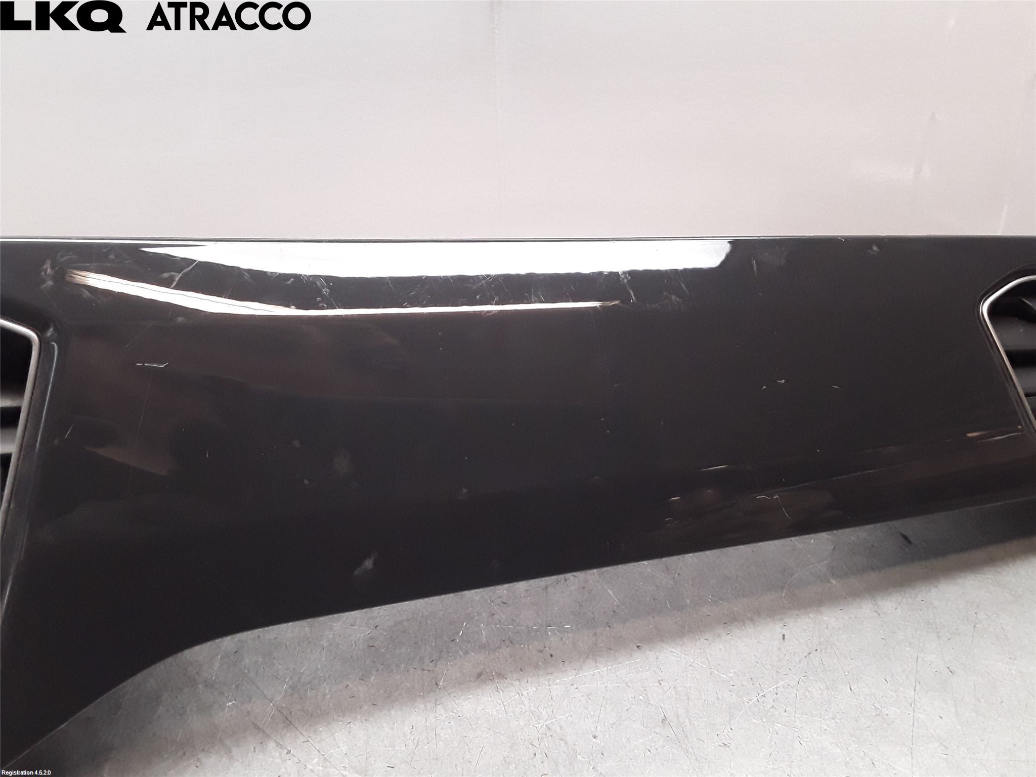 Volkswagen VW T-ROC 18- Instrumentbräda Inlägg-Dekorlist