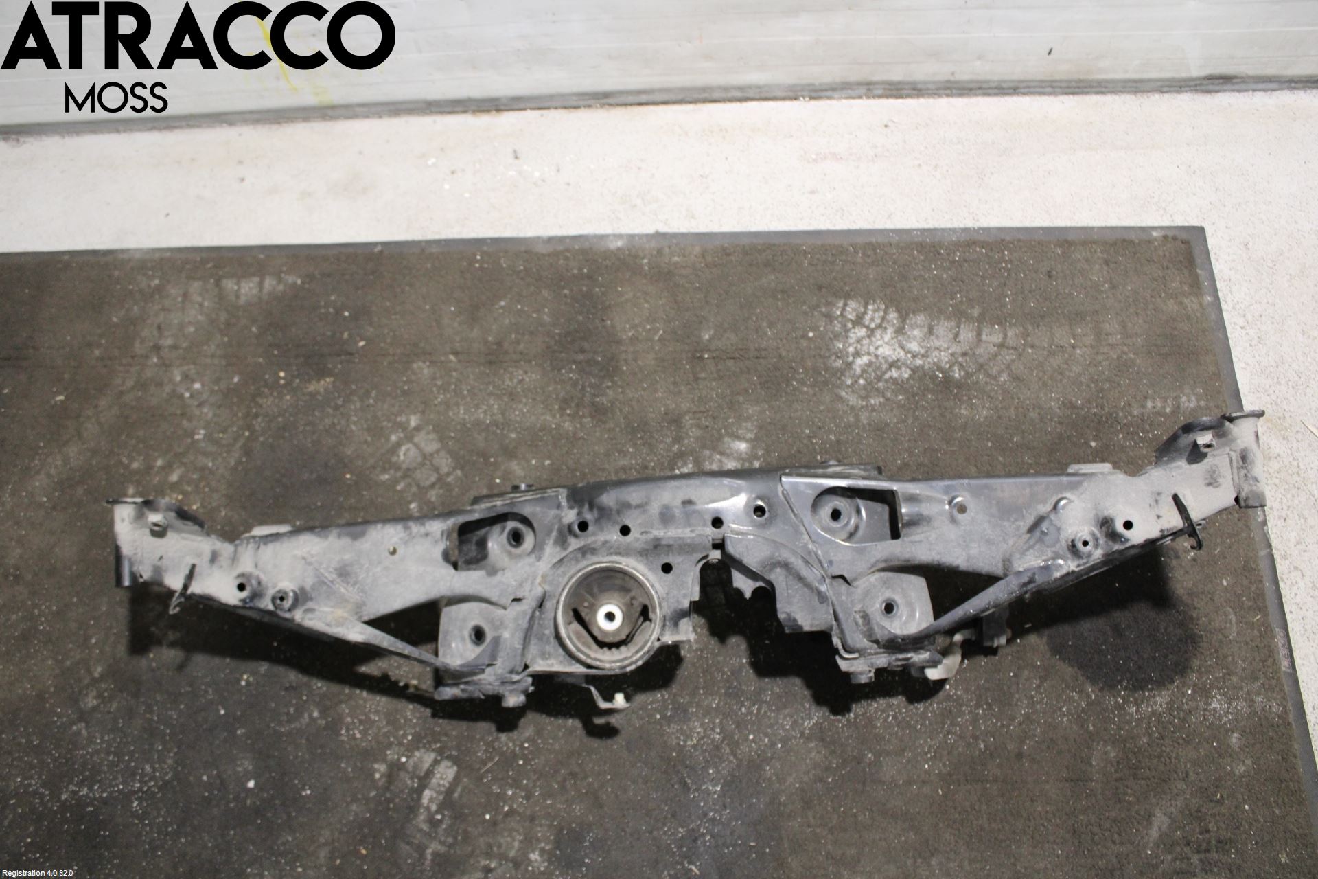 Mini COUNTRYMAN F60 17-23 Bakaxelbalk