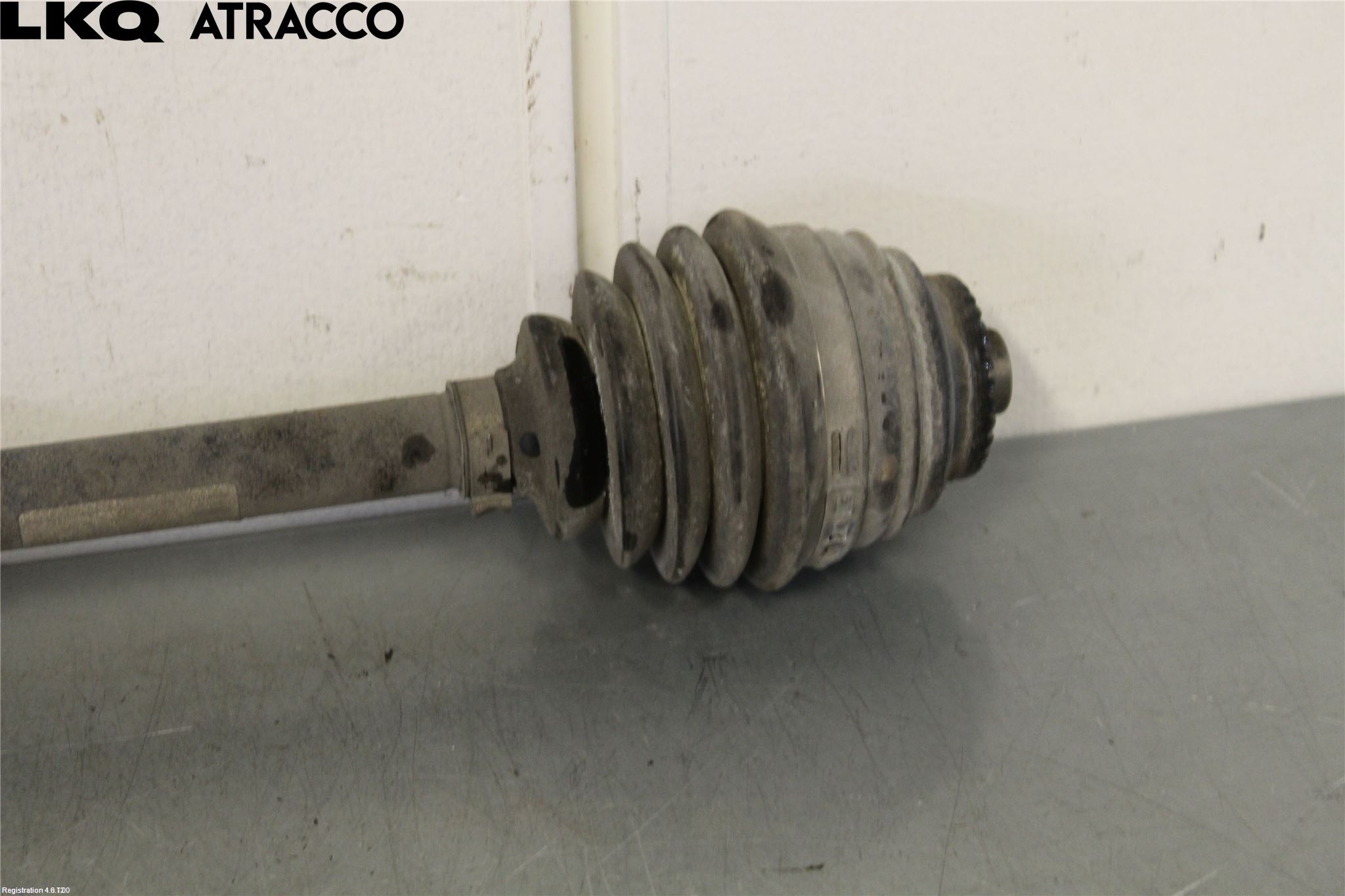 BMW 3 GT F34 13-19 Drivaxel Fram Vänster