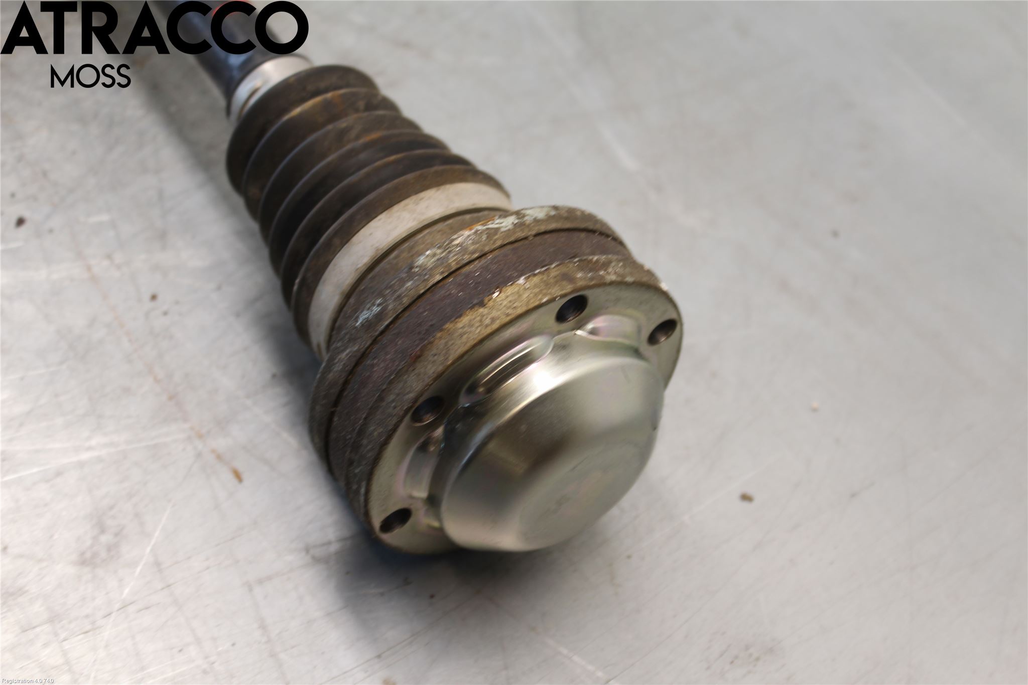 Volkswagen VW CADDY 16-20 Drivaxel Fram Vänster