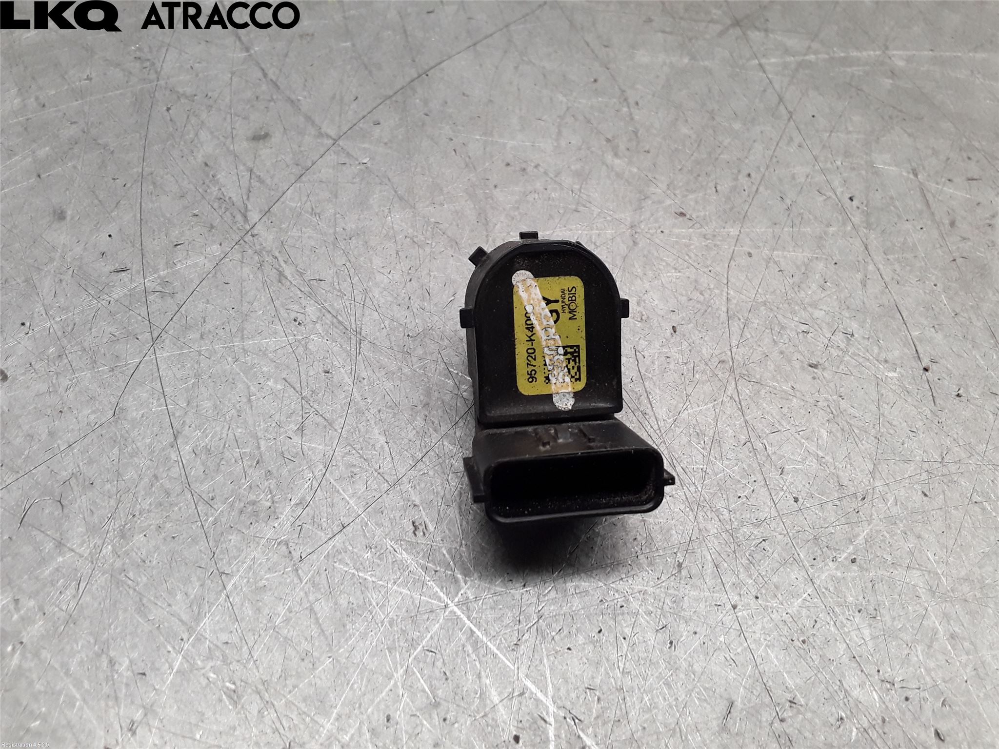 Hyundai KONA/ELECTRIC OS 18-23 Parkeringshjälp Backsensor