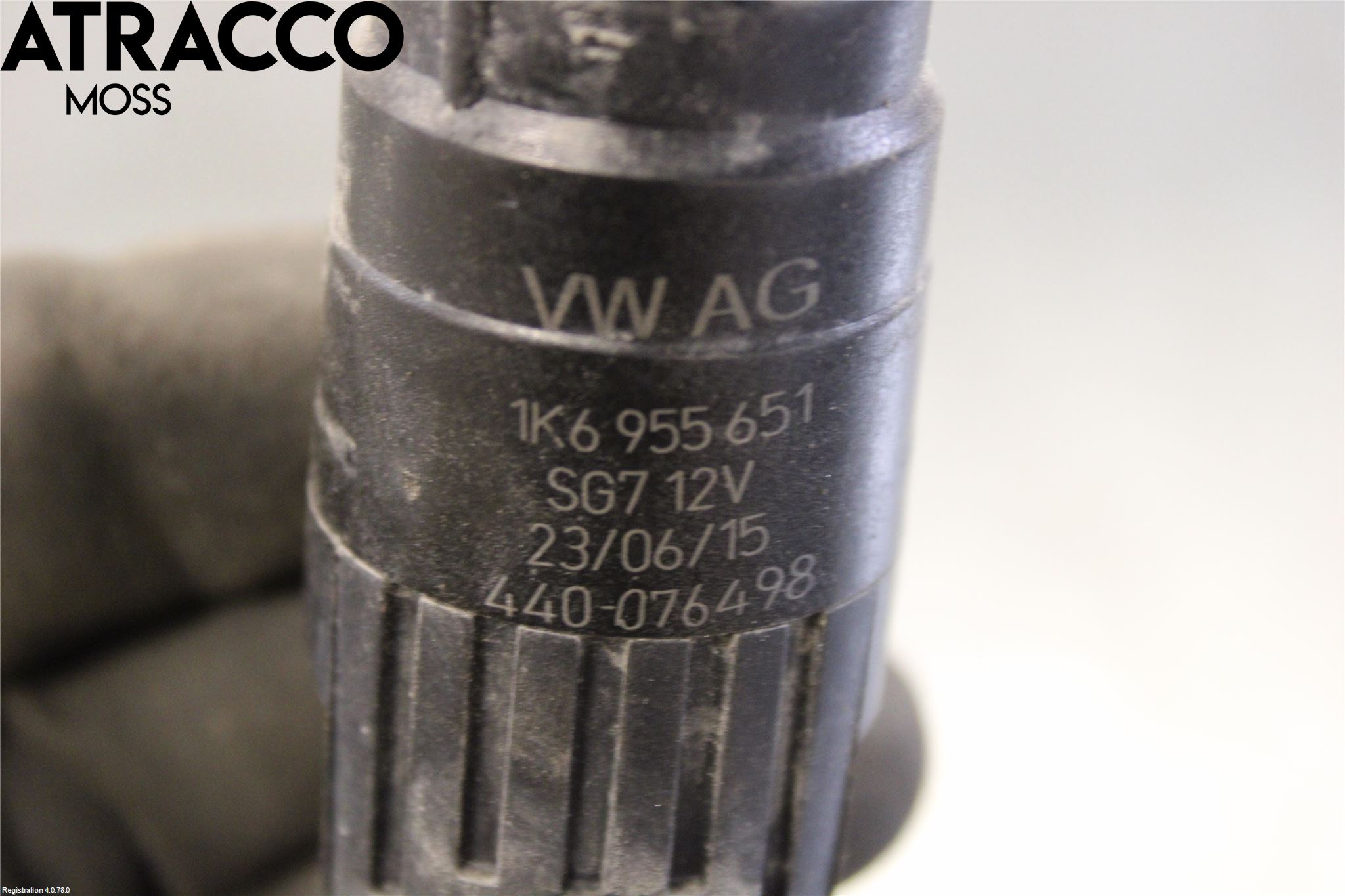 Volkswagen VW GOLF / E-GOLF VII 13-20 Spolarpump Vindruta