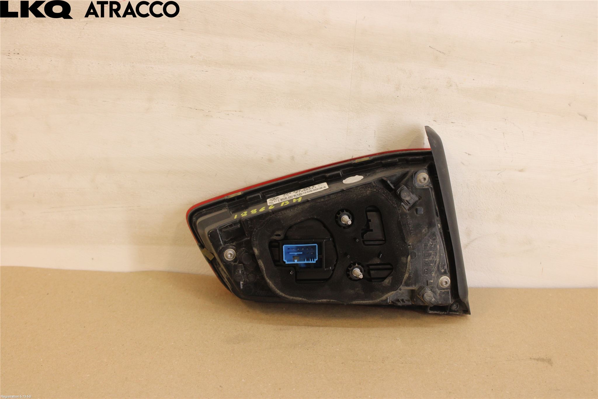 Volkswagen VW PASSAT 15-19 Bakljus Lucka Hö