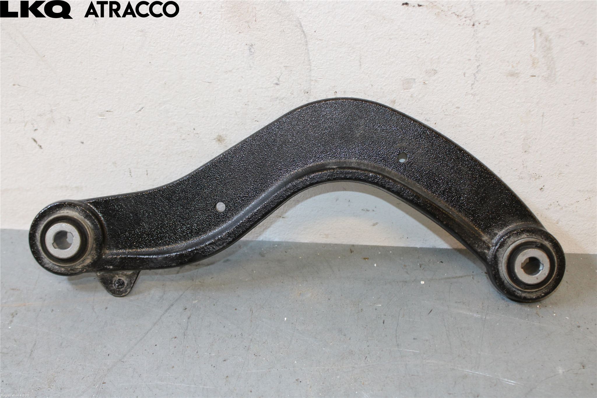 Volvo EX40 25- Bärarm Bak Övre Höger