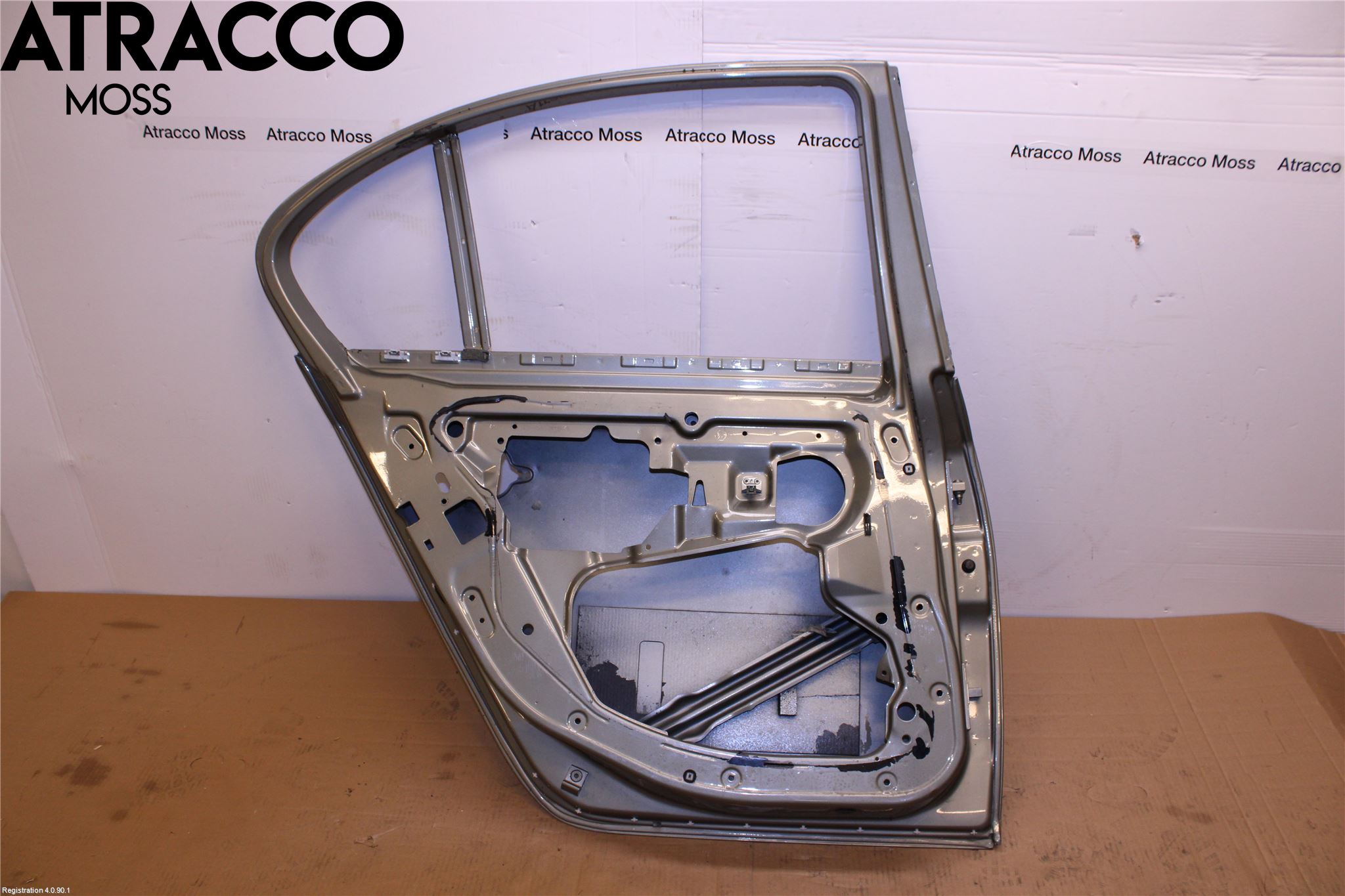 BMW 5 E60/61 Sed/Tou 02-10 Dörr Bak Vänster