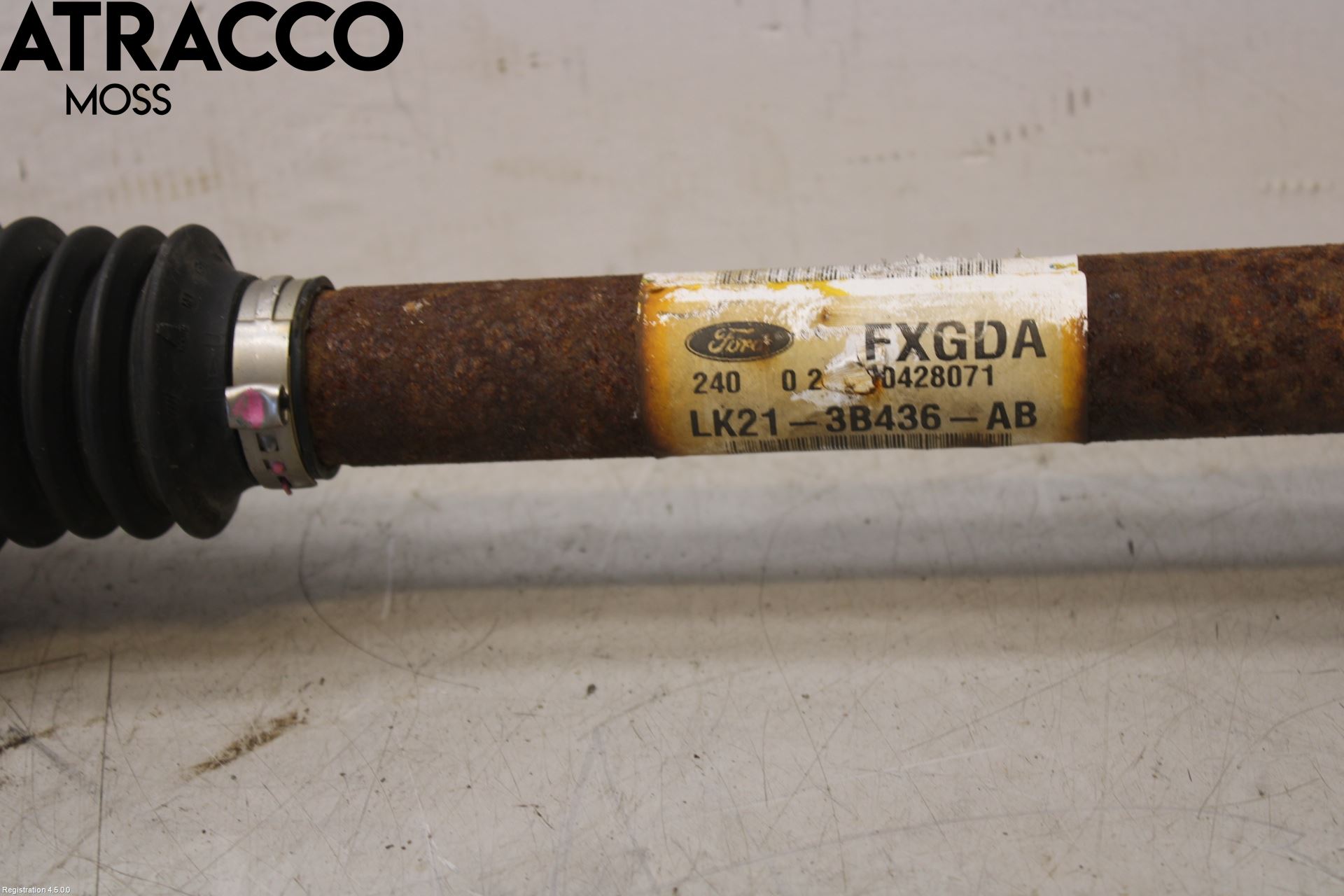 Ford TRANSIT/TOURNEO CUSTOM 13-24 Drivaxel Fram Höger