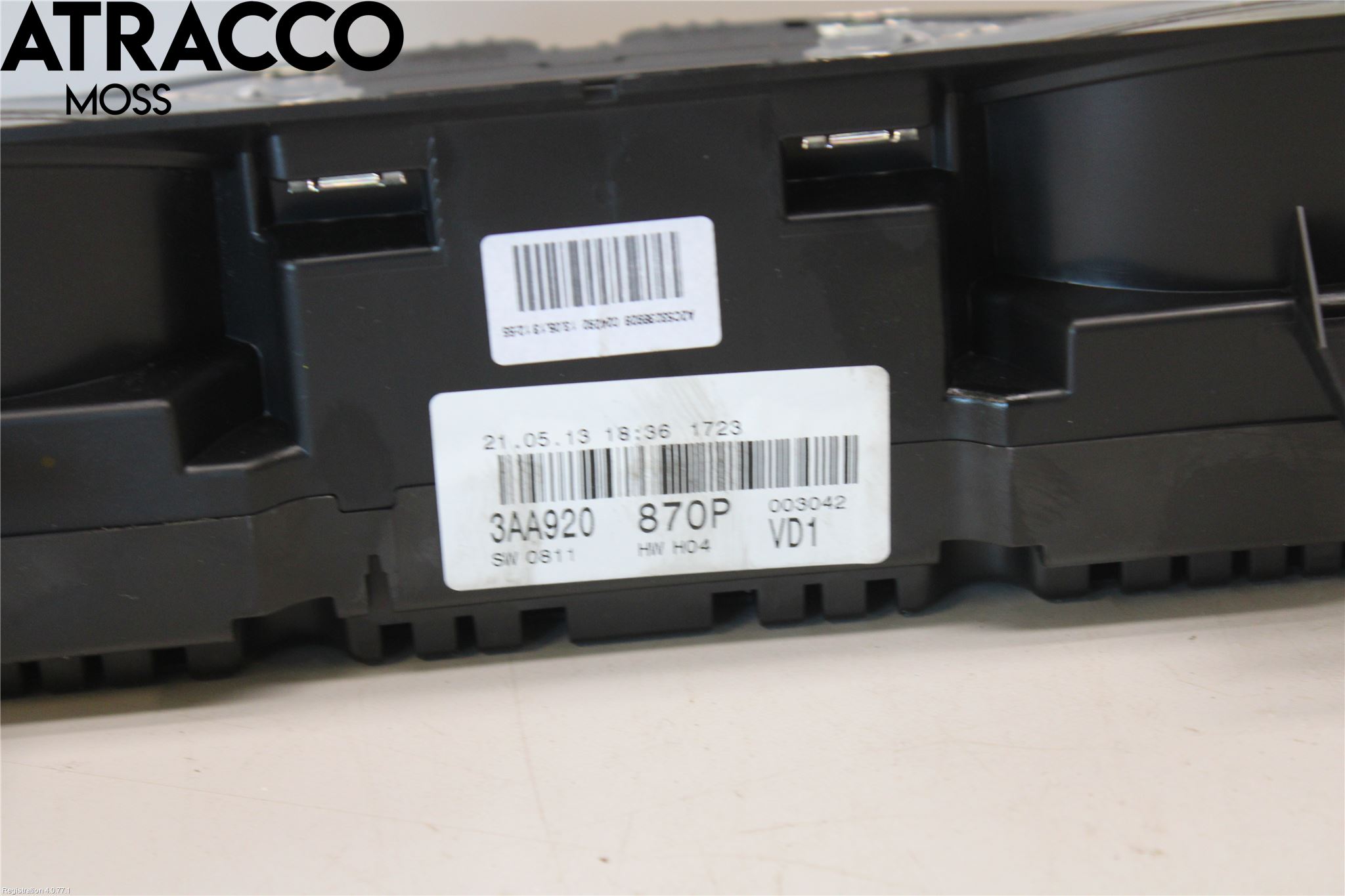 Volkswagen VW PASSAT 11-14 Instrument Komb