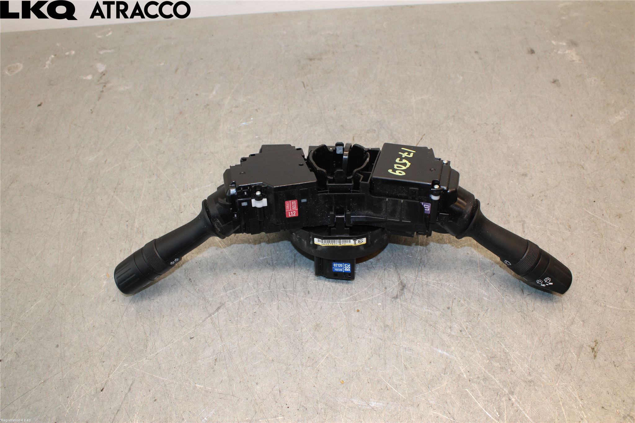 Toyota AURIS 13-19 Spakcentral