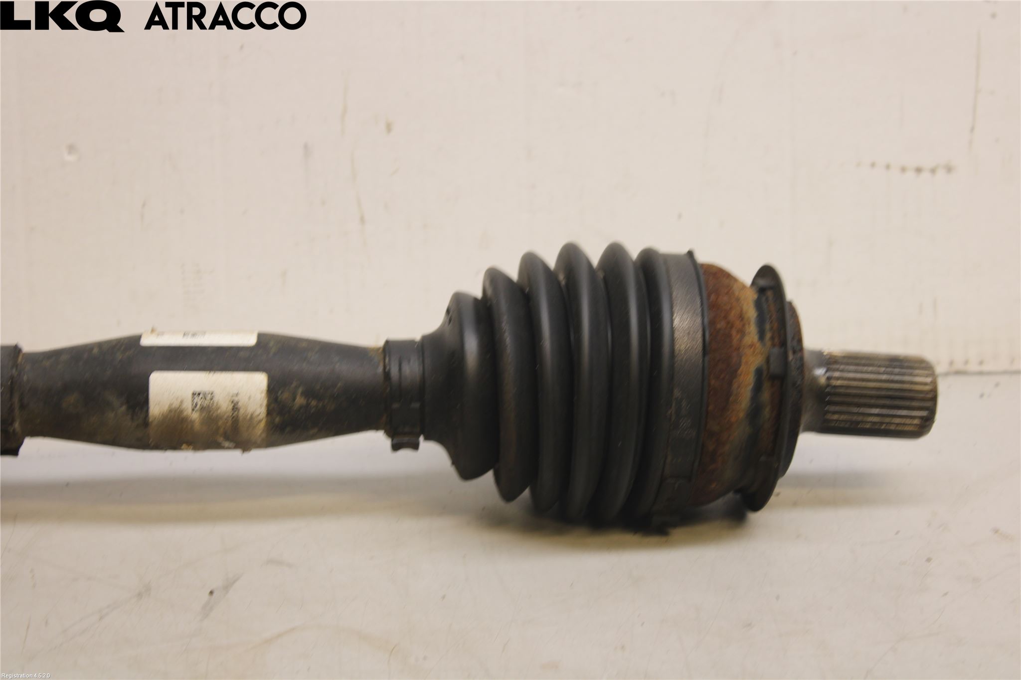 Mercedes-Benz MB GLA-KLASS (X156) 13-20 Drivaxel Fram Vänster