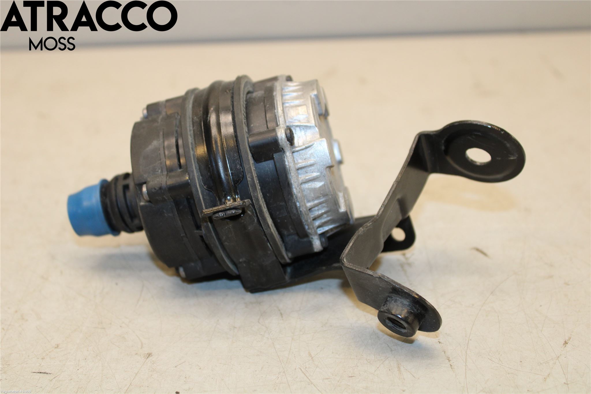 Mercedes-Benz MB E-KLASS (W213) 16-23 Vattenpump