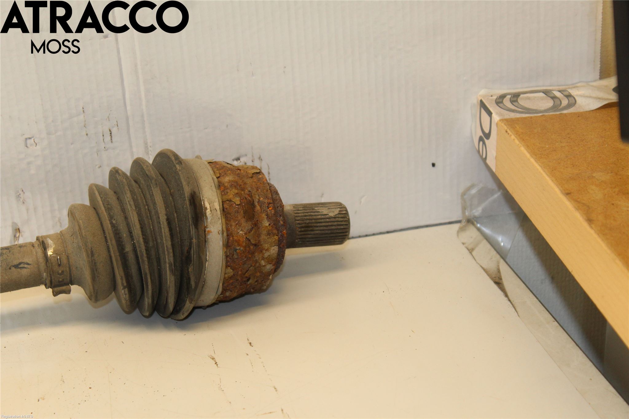 Volvo V40 12-19 Drivaxel Fram Höger