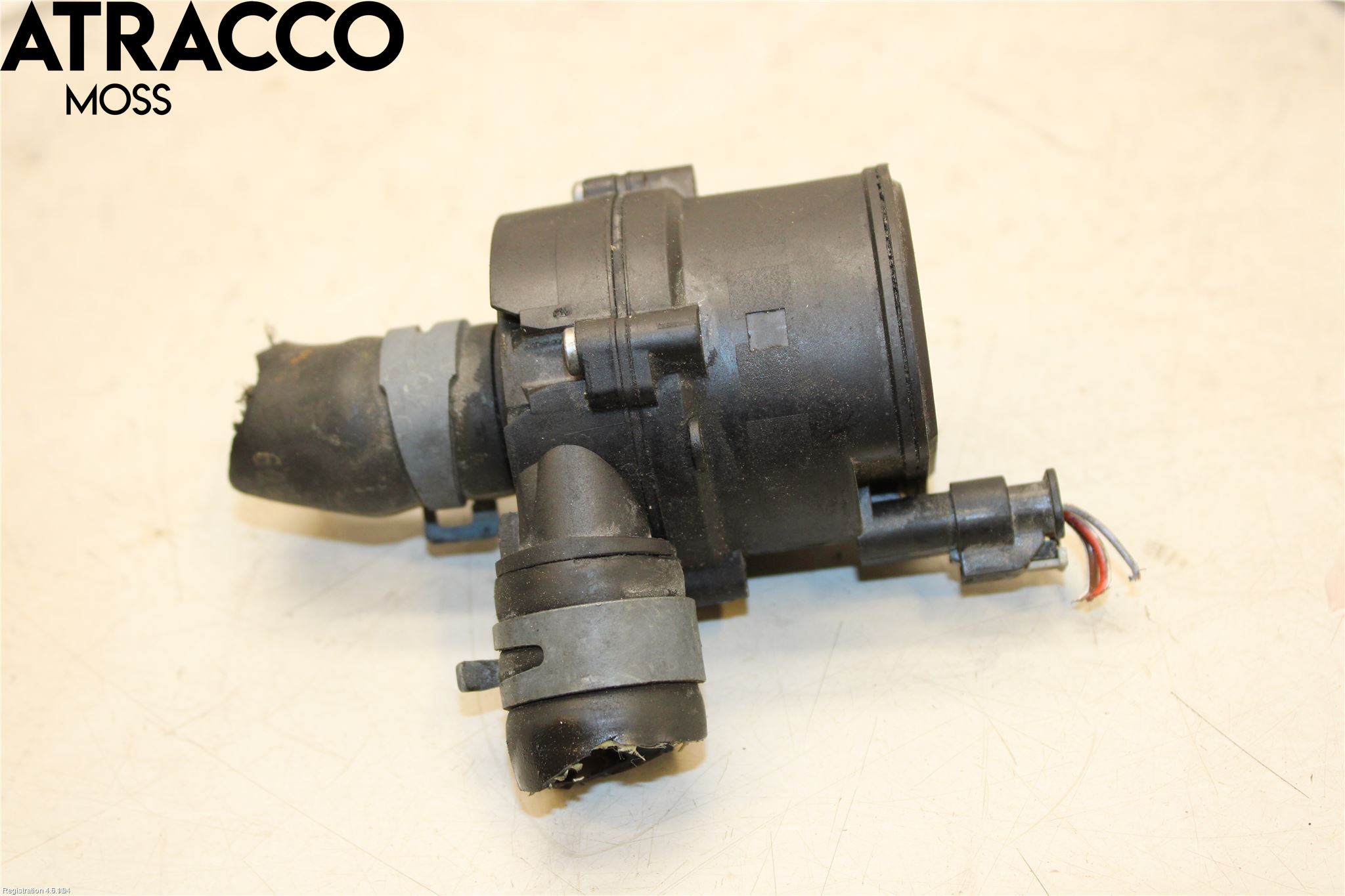 Volkswagen VW TOURAN 16- Vattenpump