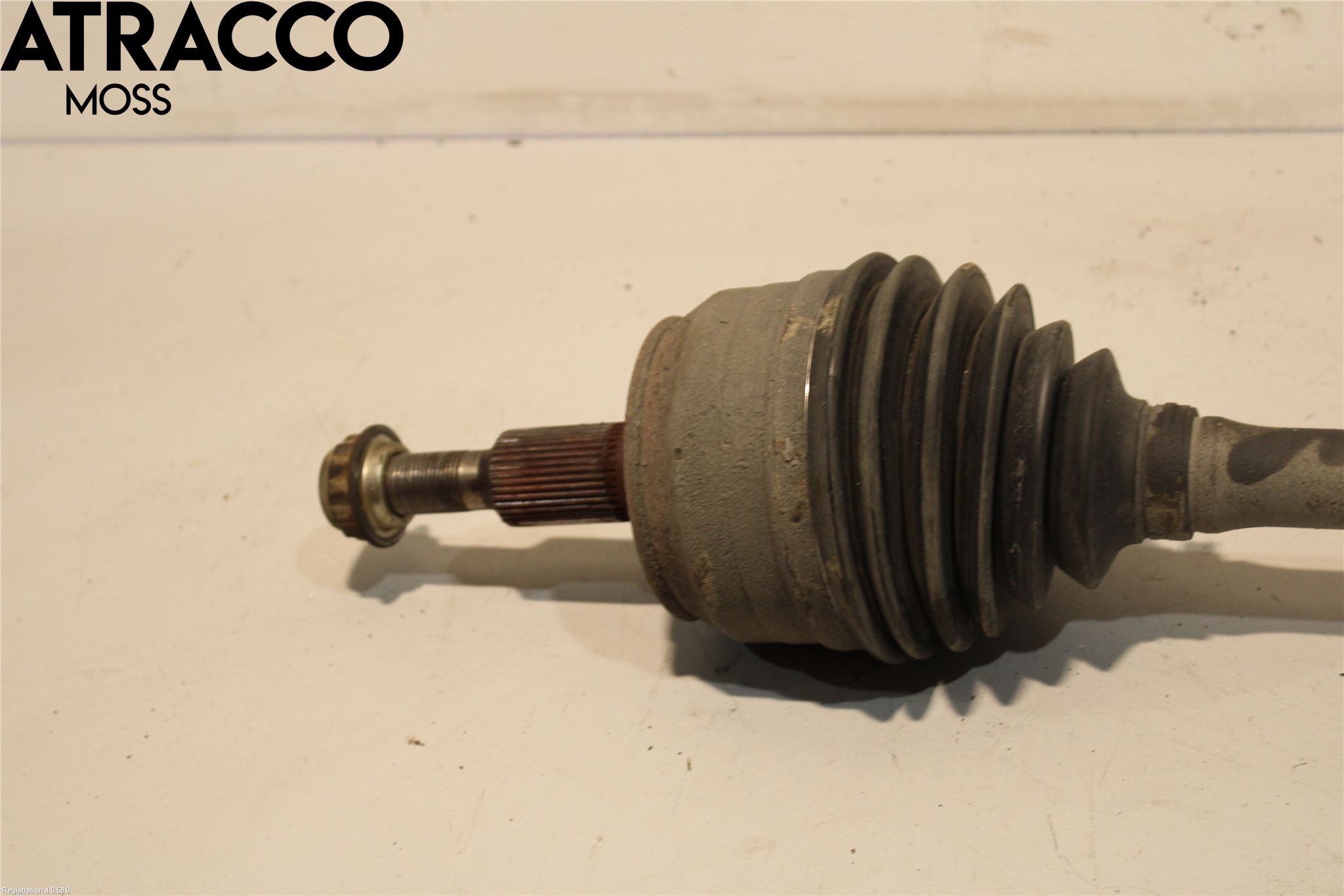 Volkswagen VW TRANSP/CARAVELLE (T5) 04-15 Drivaxel Fram Vänster