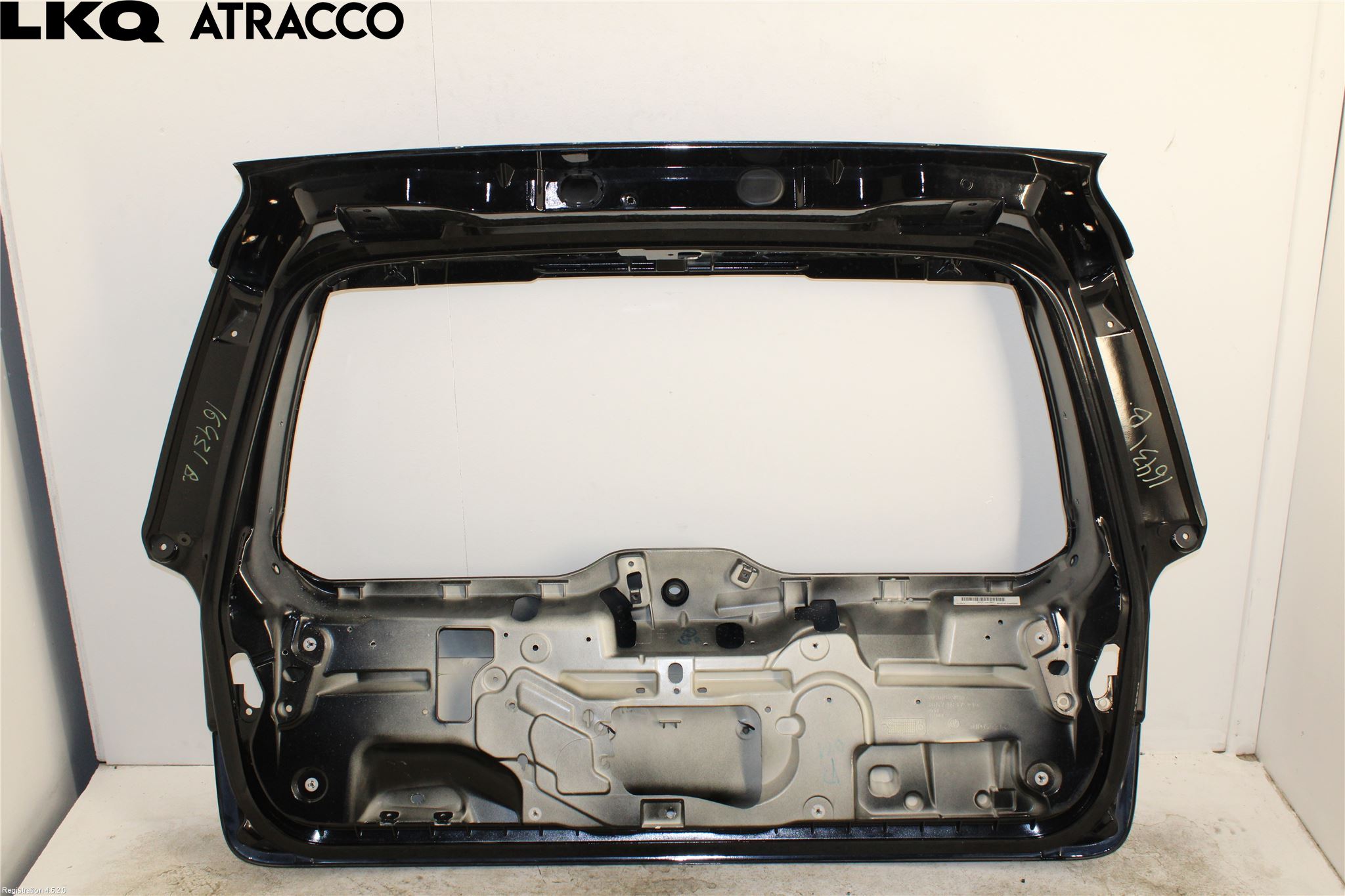 Volvo XC70 08-13 Baklucka Kombi