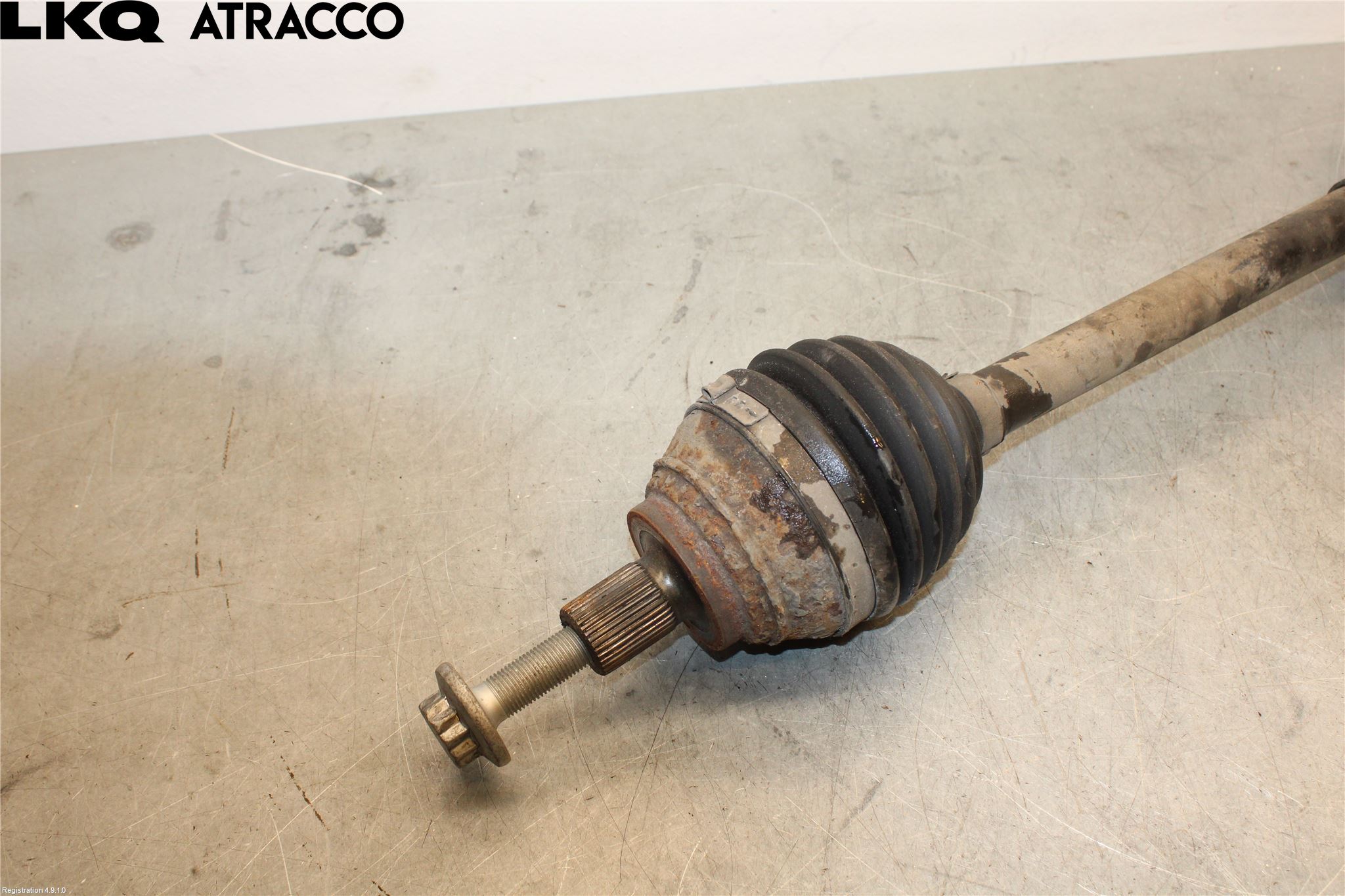 Skoda YETI Drivaxel Fram Vänster
