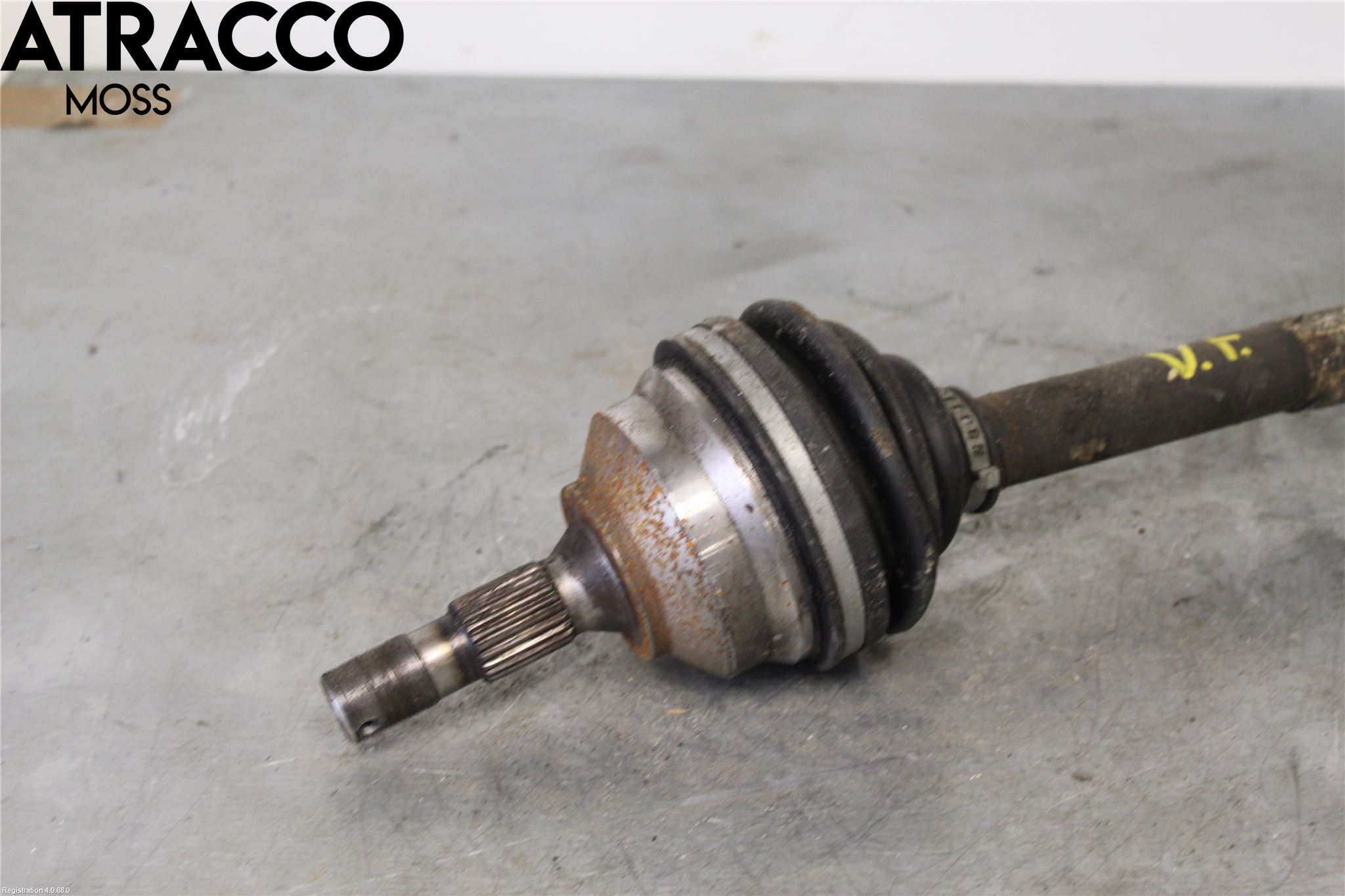 Peugeot 5008 10-16 Drivaxel Fram Vänster