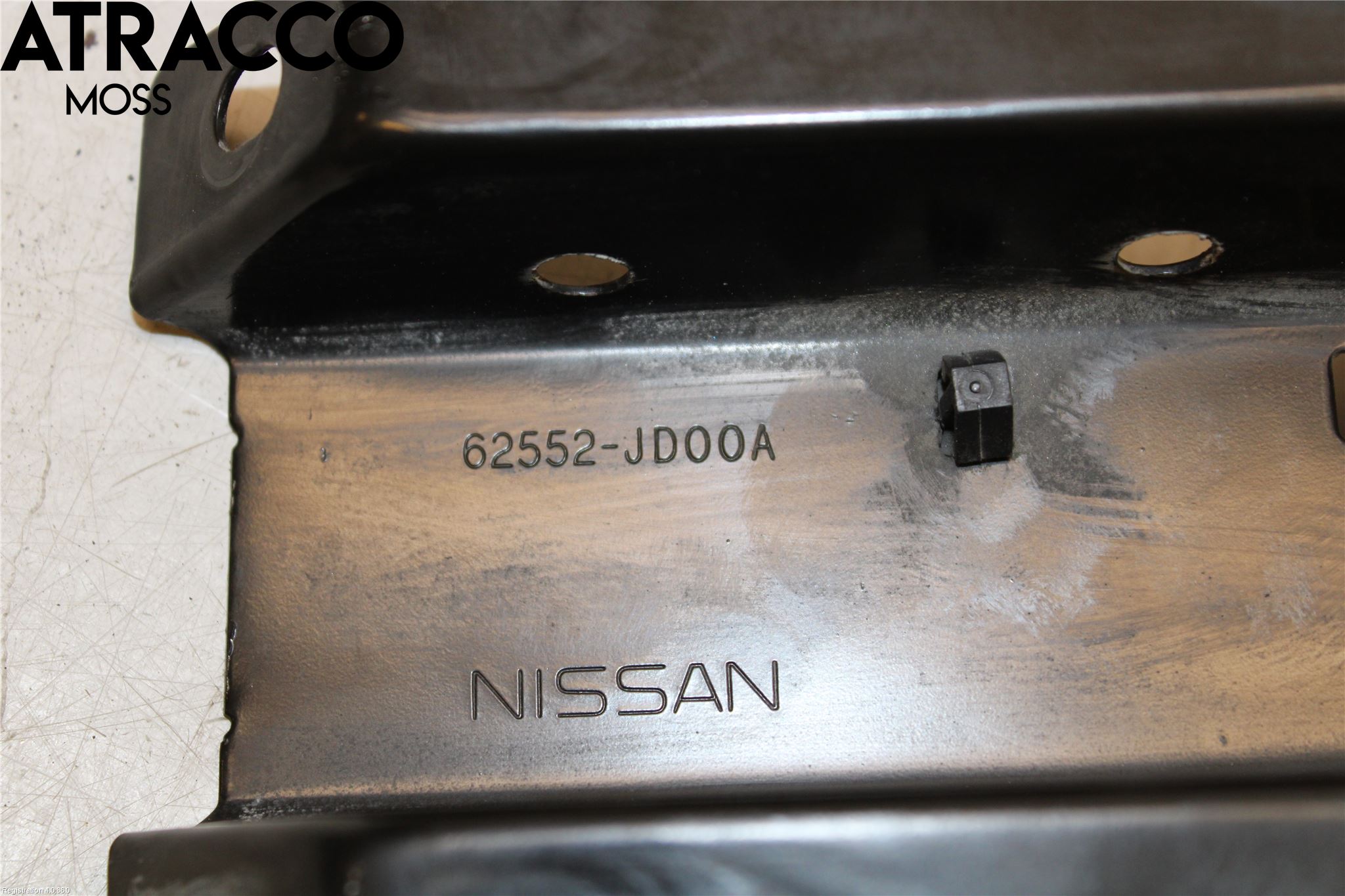 Nissan QASHQAI 10-14 Grill-Galler