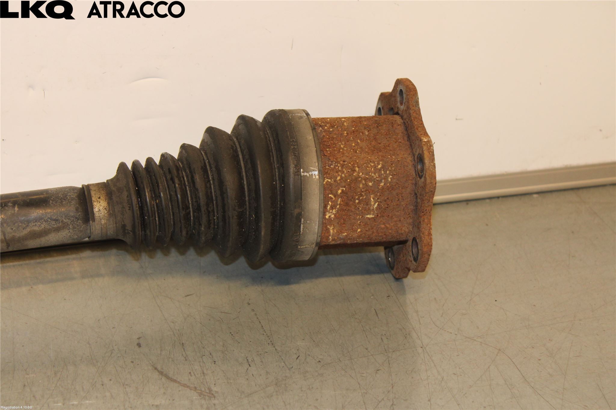 Audi Q5 09-16 Drivaxel Fram Höger
