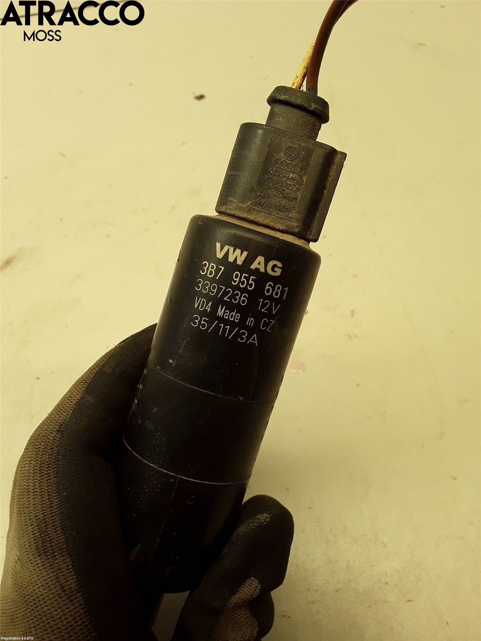Volkswagen VW GOLF VI 09-13 Spolarpump Högtryck