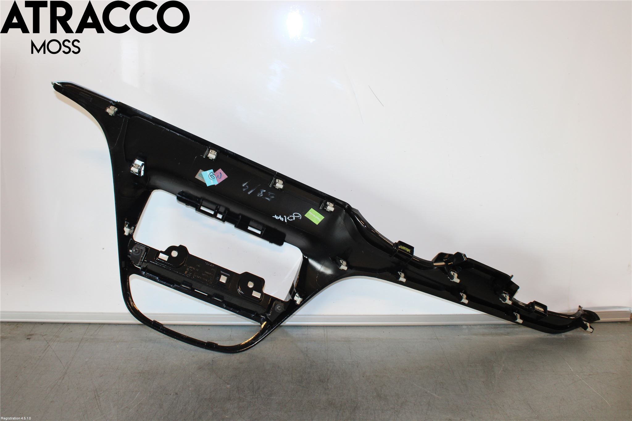 Peugeot 208 12-15 Instrument-Radio Sarg