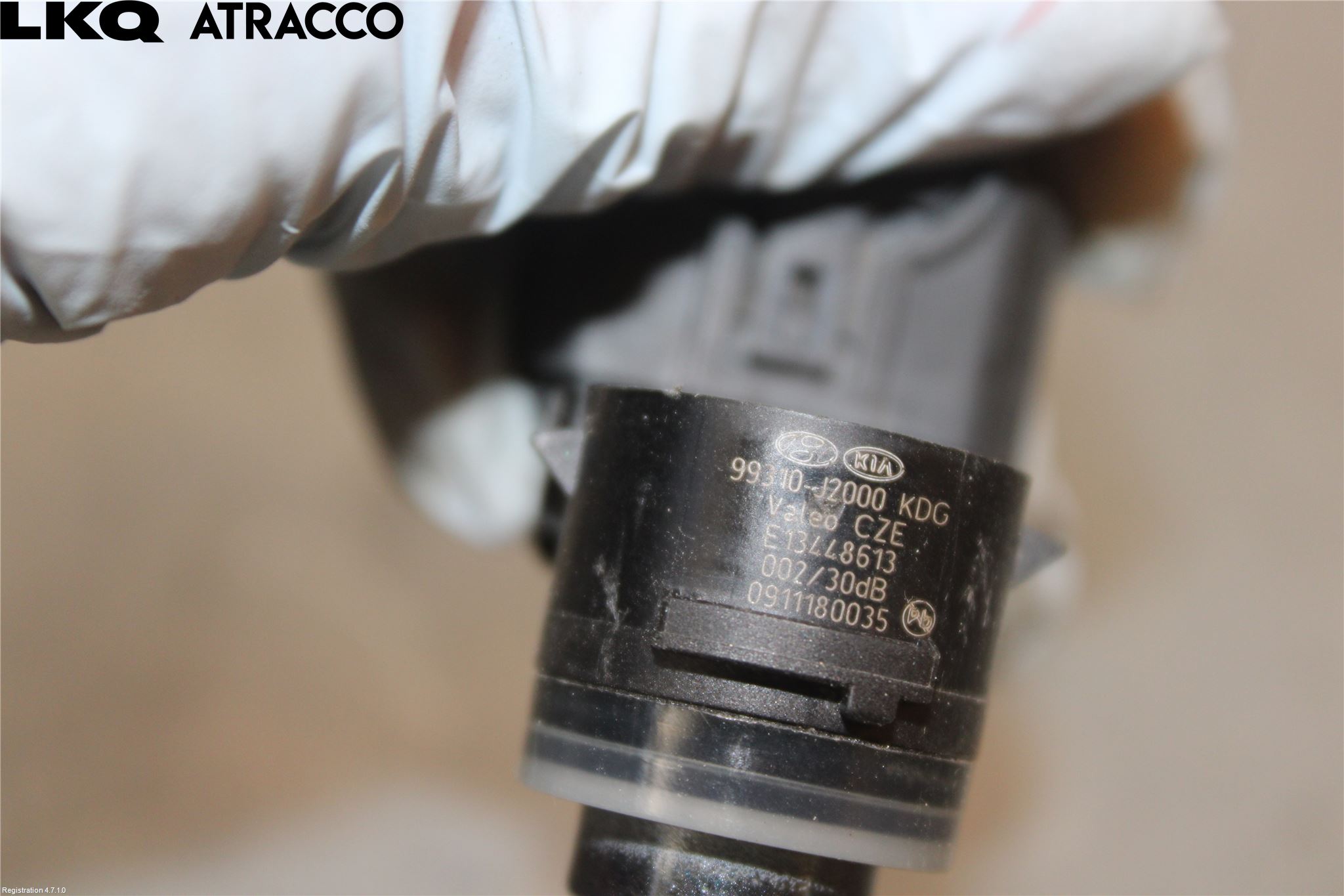 Kia SOUL 09- Parkeringshjälp Backsensor