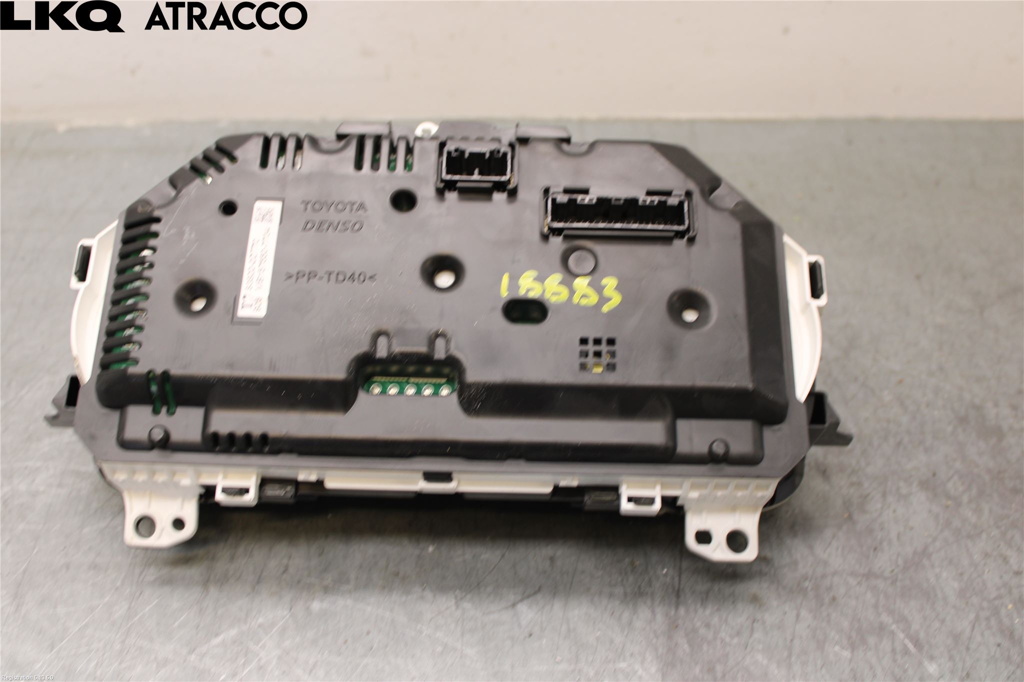 Toyota YARIS XP130 12-14 Instrument Hast