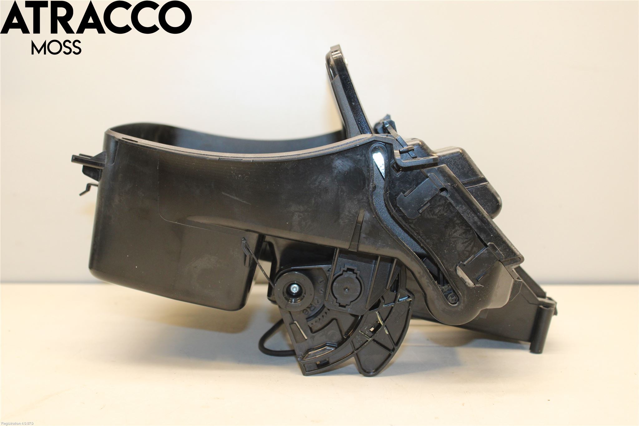 Mercedes-Benz MB EQC (N293) 20- Instrumentkonsoll Mitt