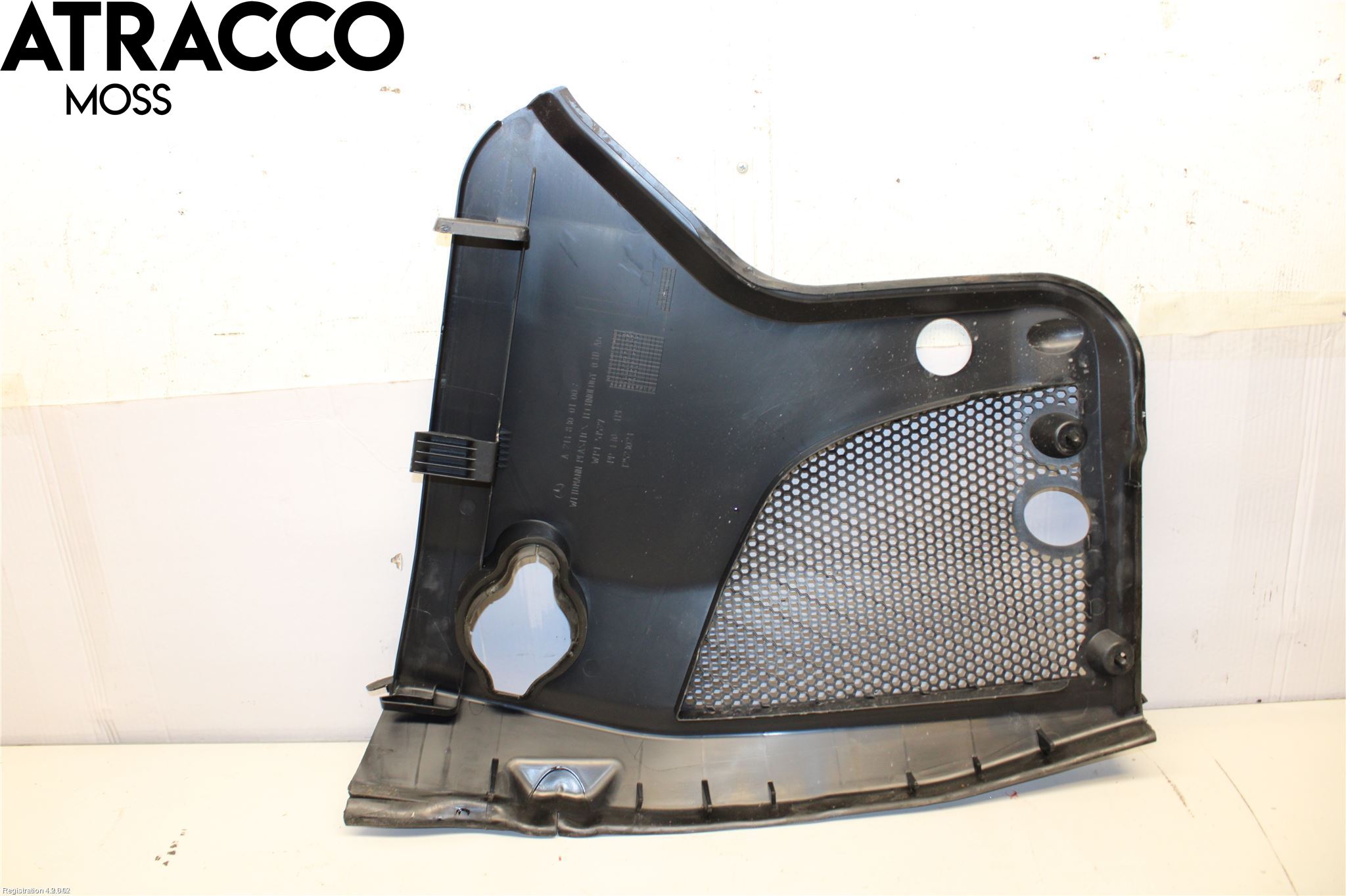 Mercedes-Benz MB E-KLASS (W213) 16-23 Torpedplåt-Torpedplast
