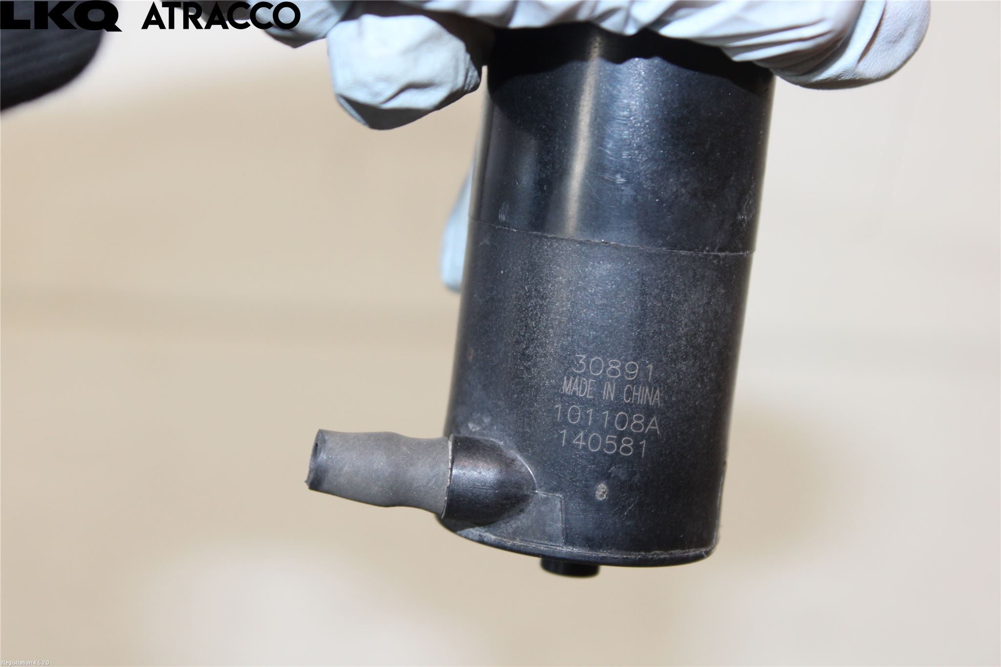 Toyota AVENSIS 09-15 Spolarpump Baklucka