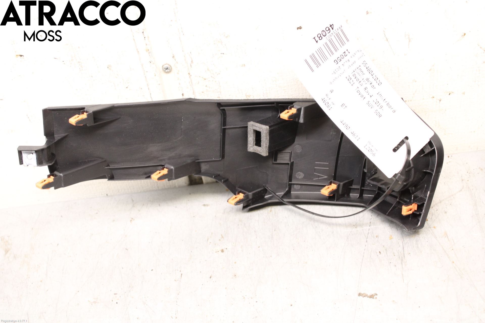 Toyota RAV4 19- Instrumentbräda Inlägg-Dekorlist