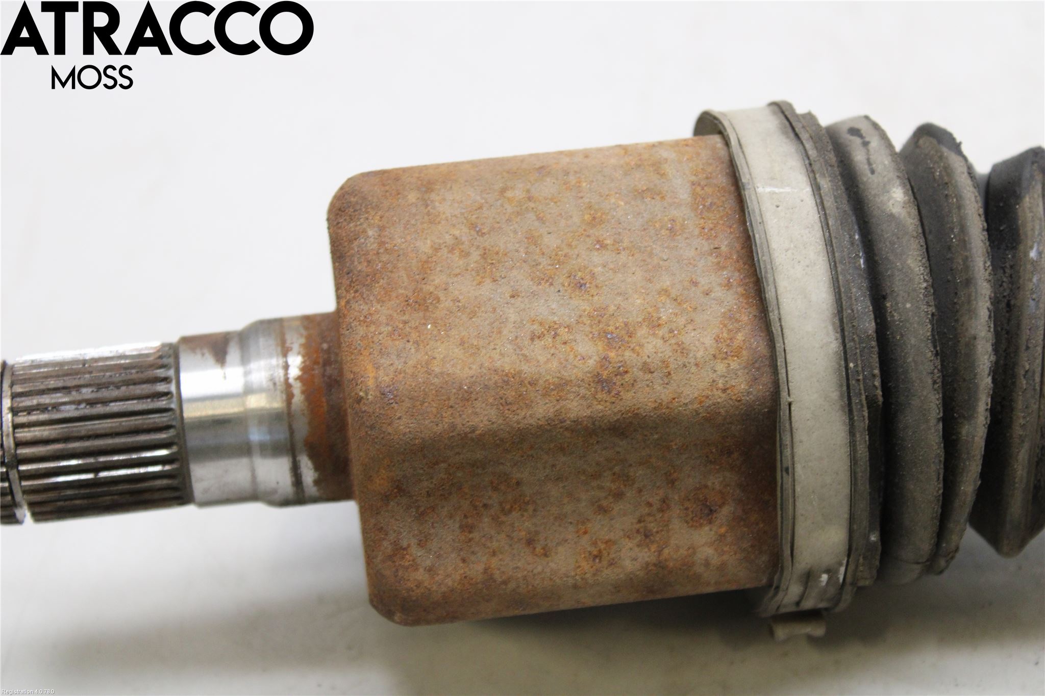 Volvo V60 11-13 Drivaxel Fram Vänster