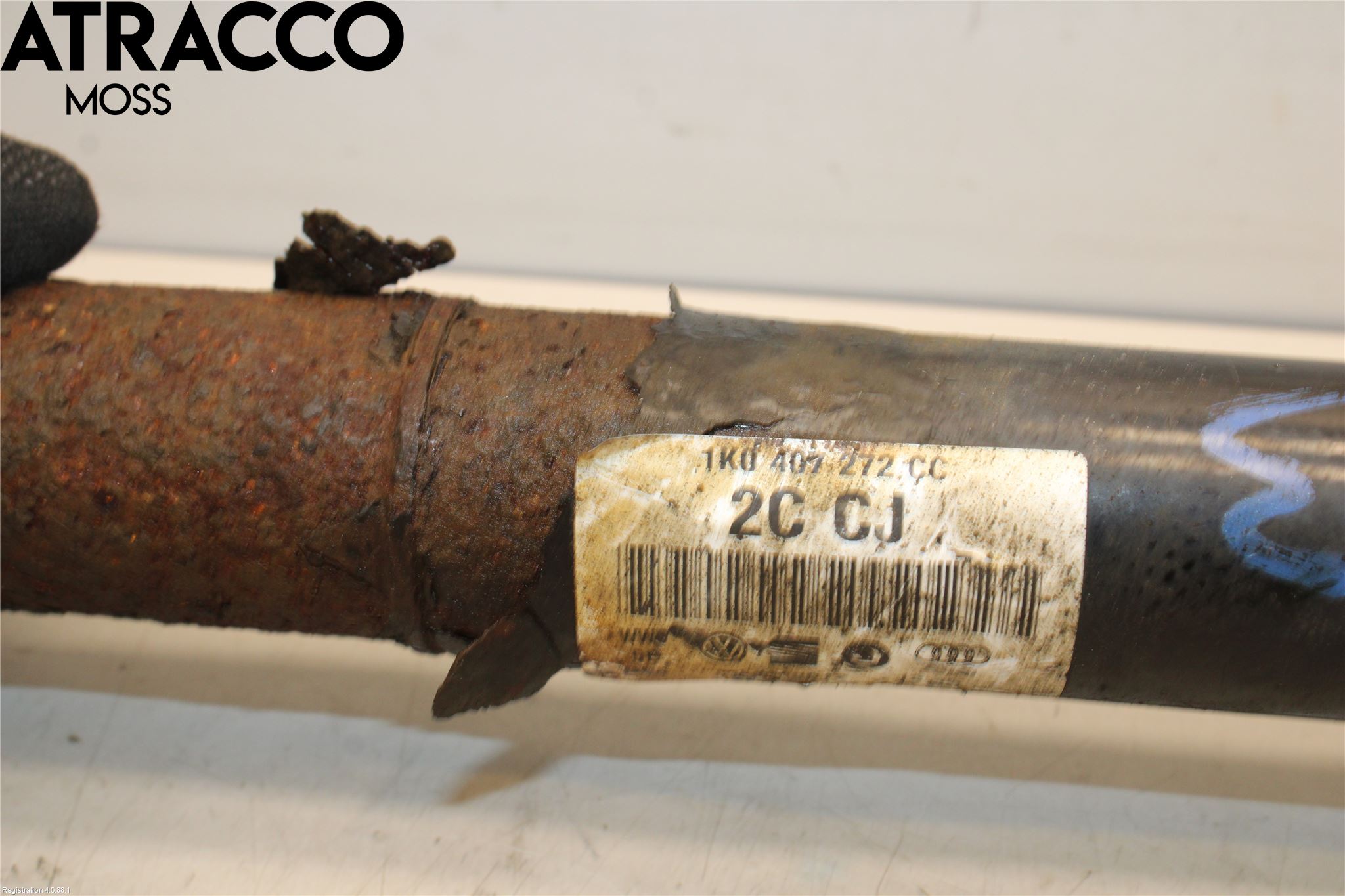Volkswagen VW GOLF VI 09-13 Drivaxel Fram Höger