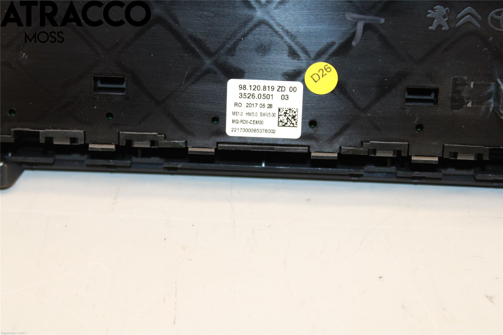 Toyota YARIS VERSO P1 00-05 Kontrolldisplay