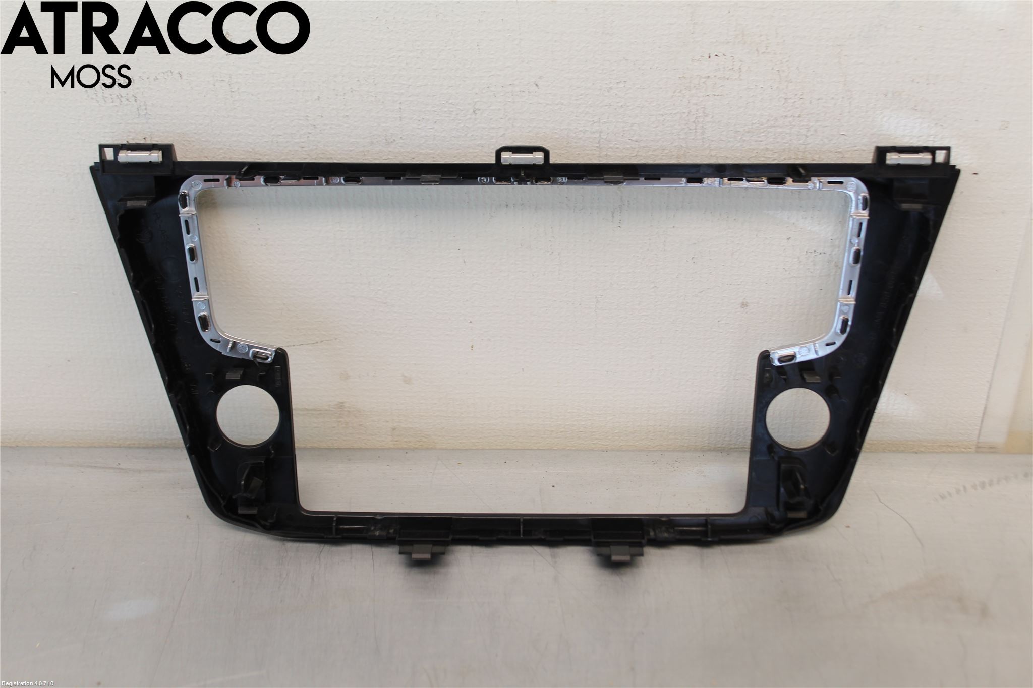 Volkswagen VW TIGUAN 16-24 Instrumentbräda Inlägg-Dekorlist