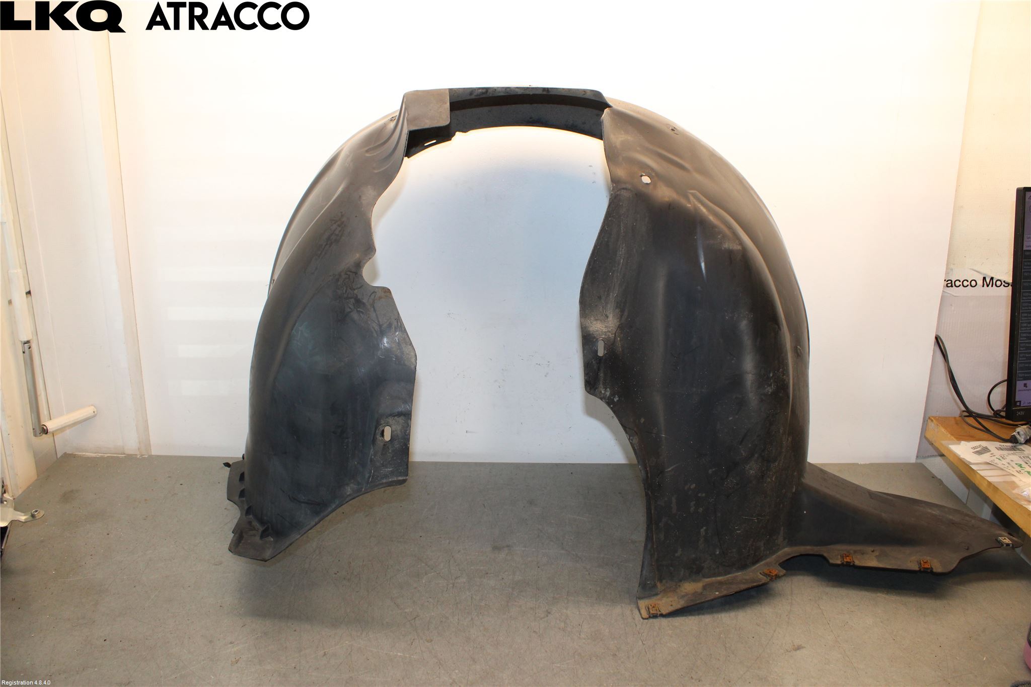 Volkswagen VW JETTA VI 11- Skärm Inner