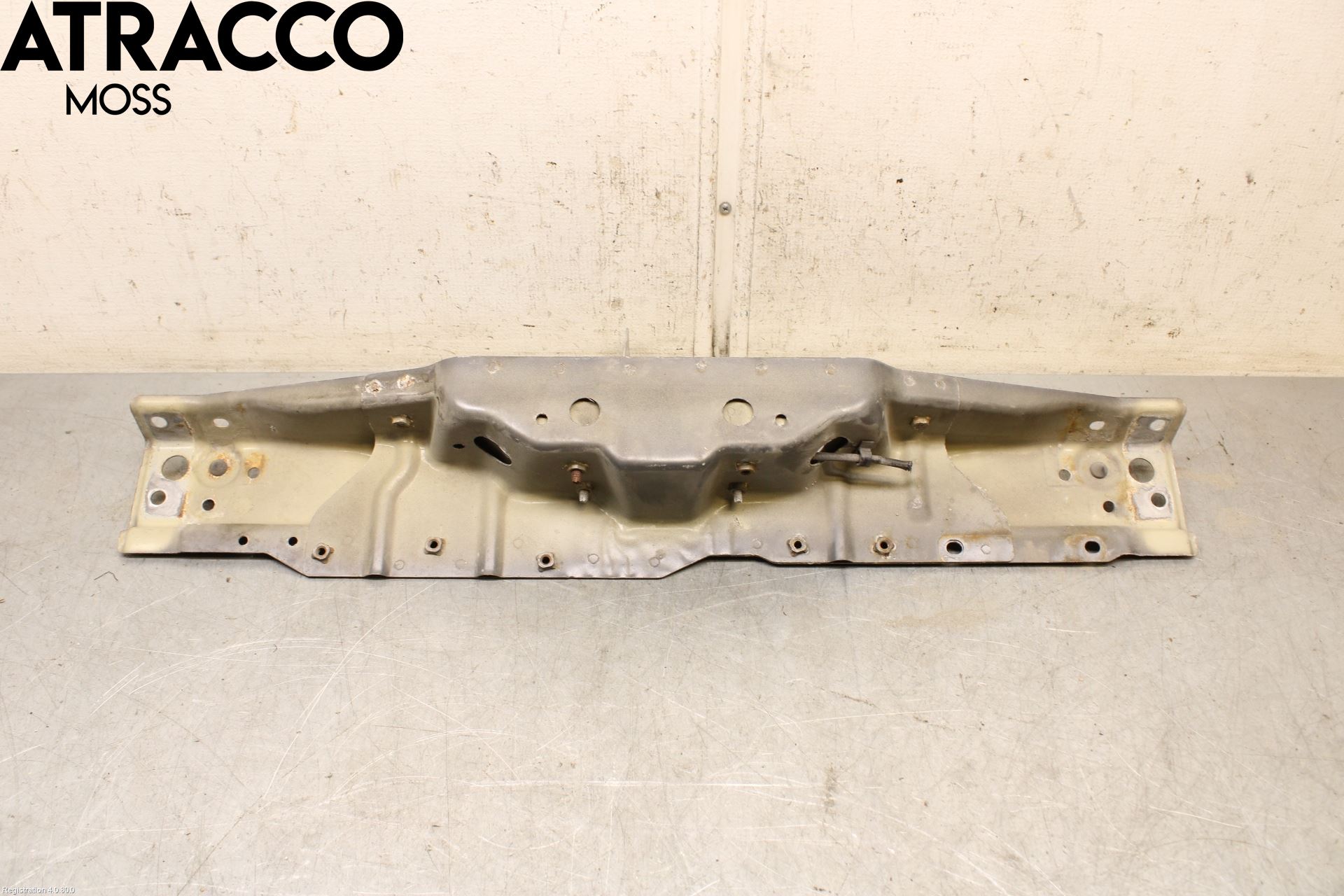 Suzuki GRAND VITARA II 06-14 Front Huvlåsplåt-Balk