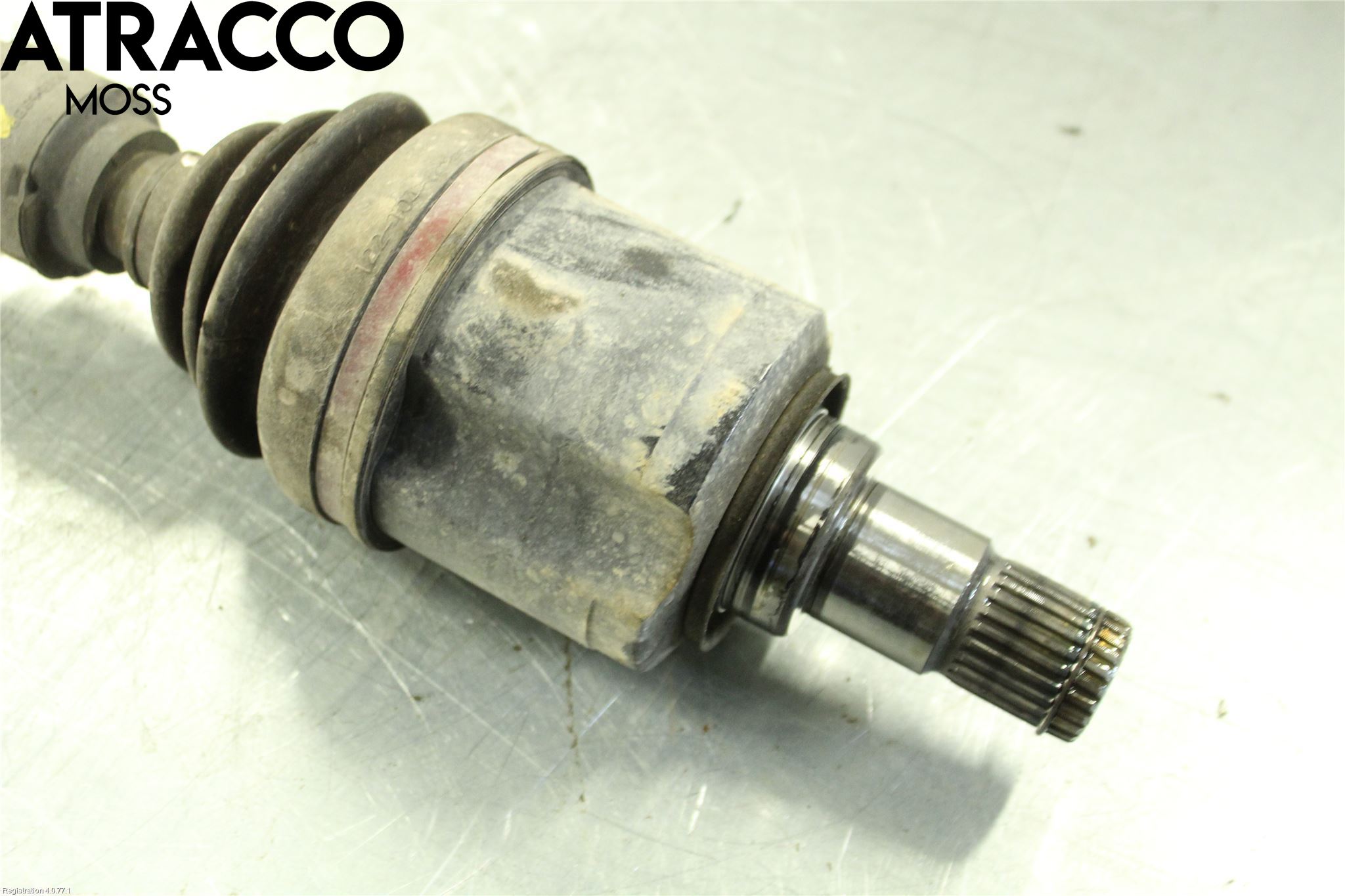 Mitsubishi OUTLANDER 13-21 Drivaxel Fram Vänster